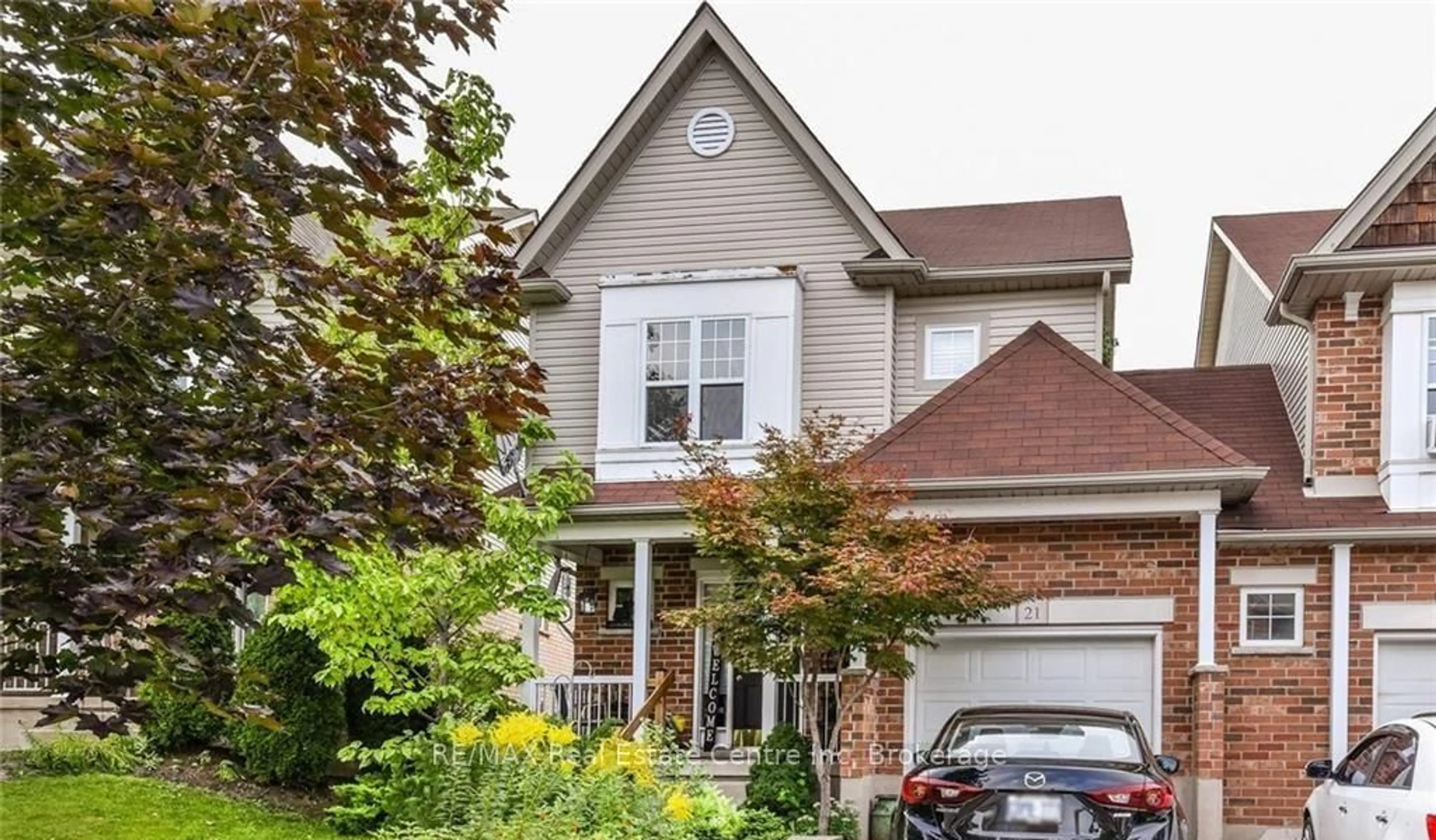 Home with brick exterior material, street for 21 Truesdale Cres, Guelph Ontario N1G 5H4