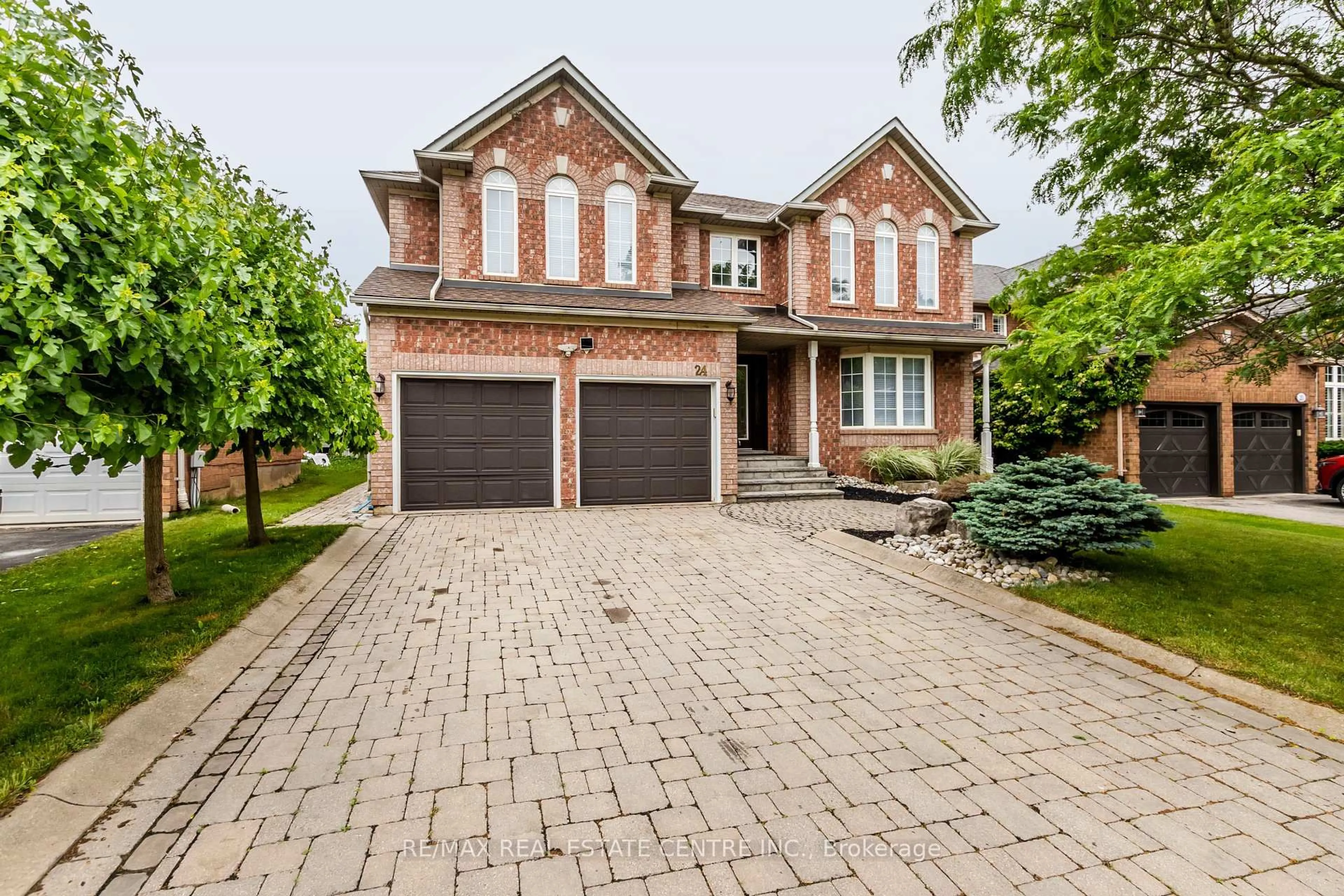 Home with brick exterior material, street for 24 Canning Cres, Cambridge Ontario N1T 1X2