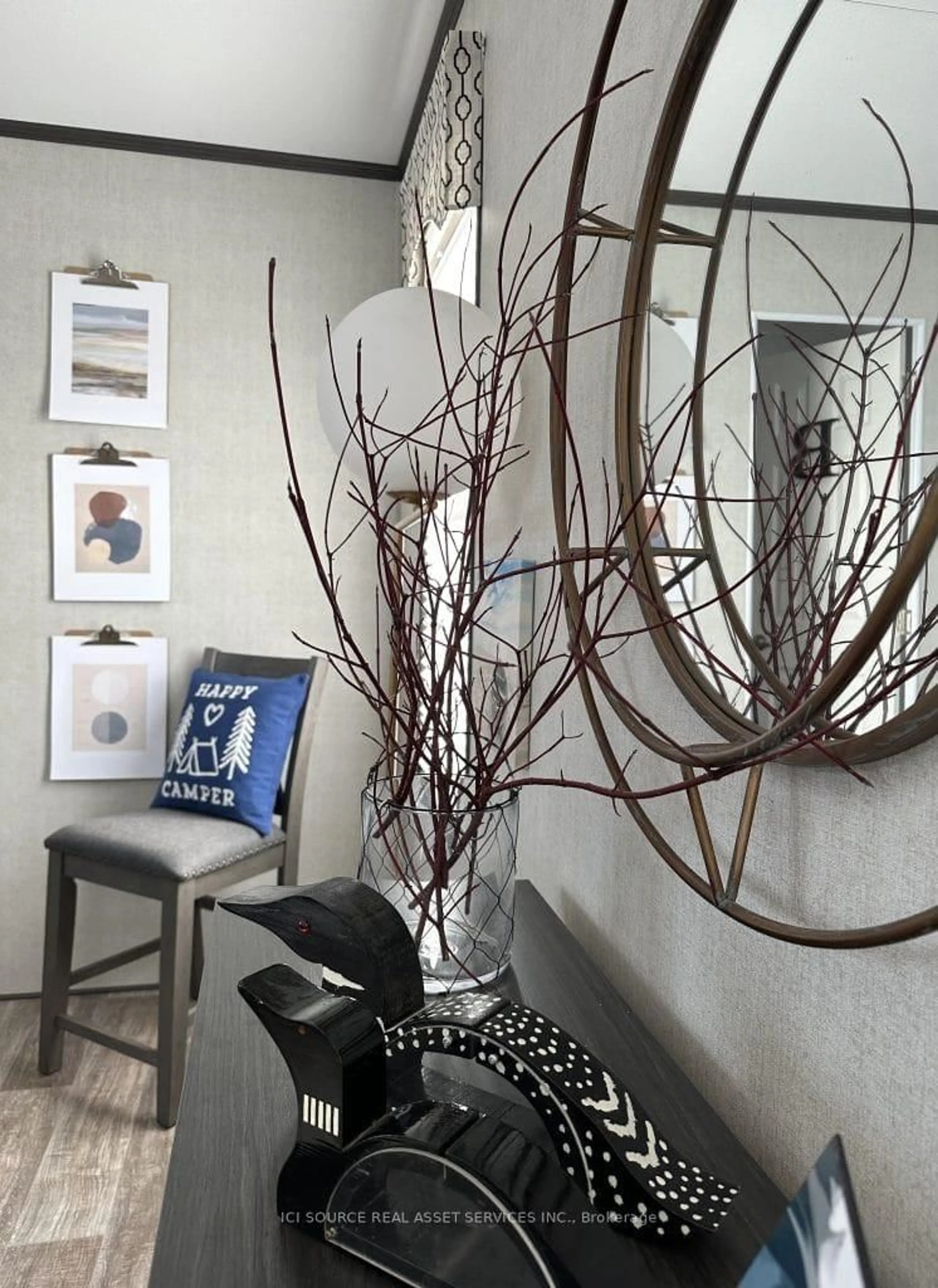 Indoor entryway for 1047 Bonnie Lake Camp Rd Rd #WAVERLY, Bracebridge Ontario P1L 1W9