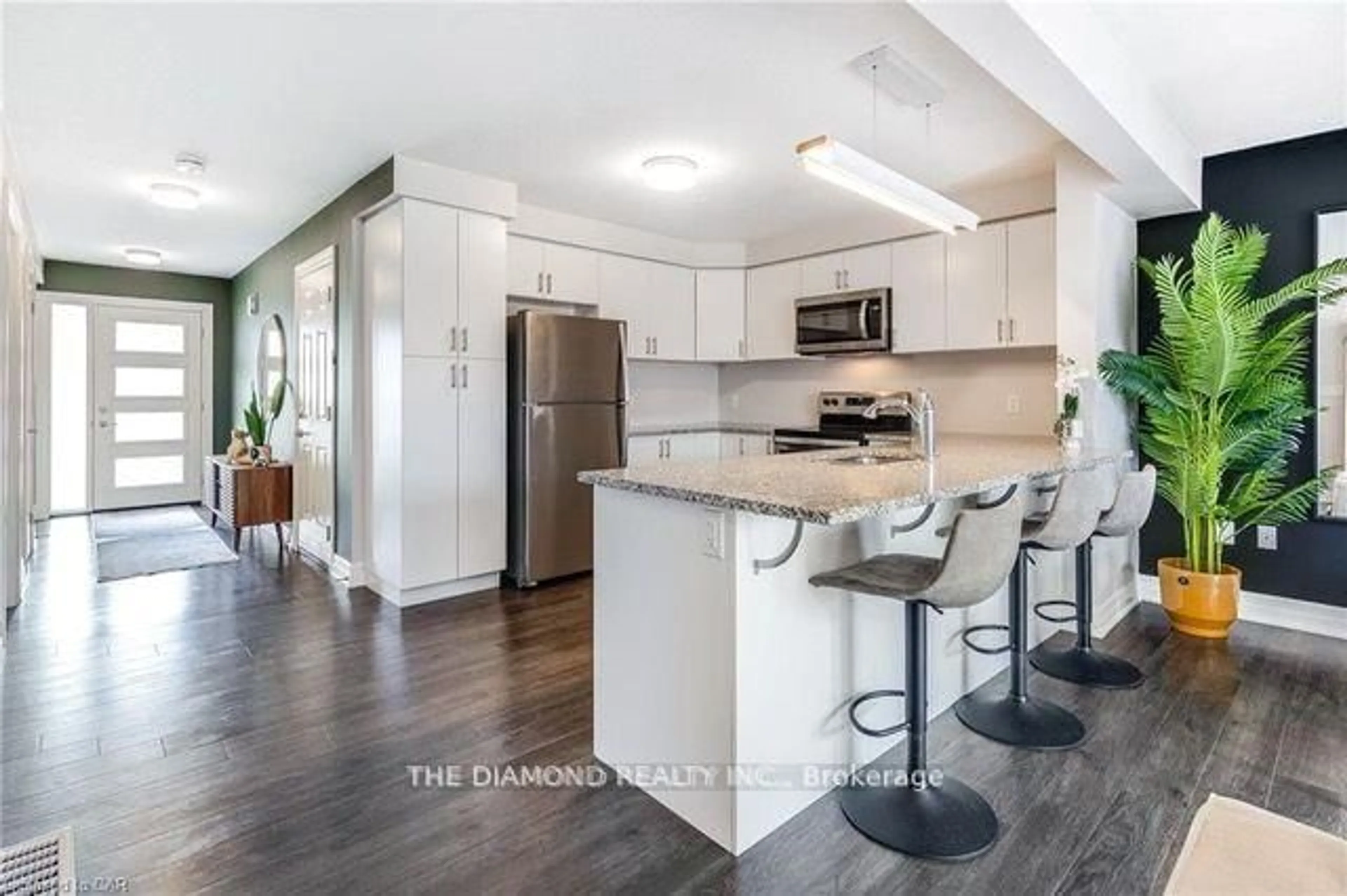 Open concept kitchen, unknown for 13 Nieson St, Cambridge Ontario N1R 0B9