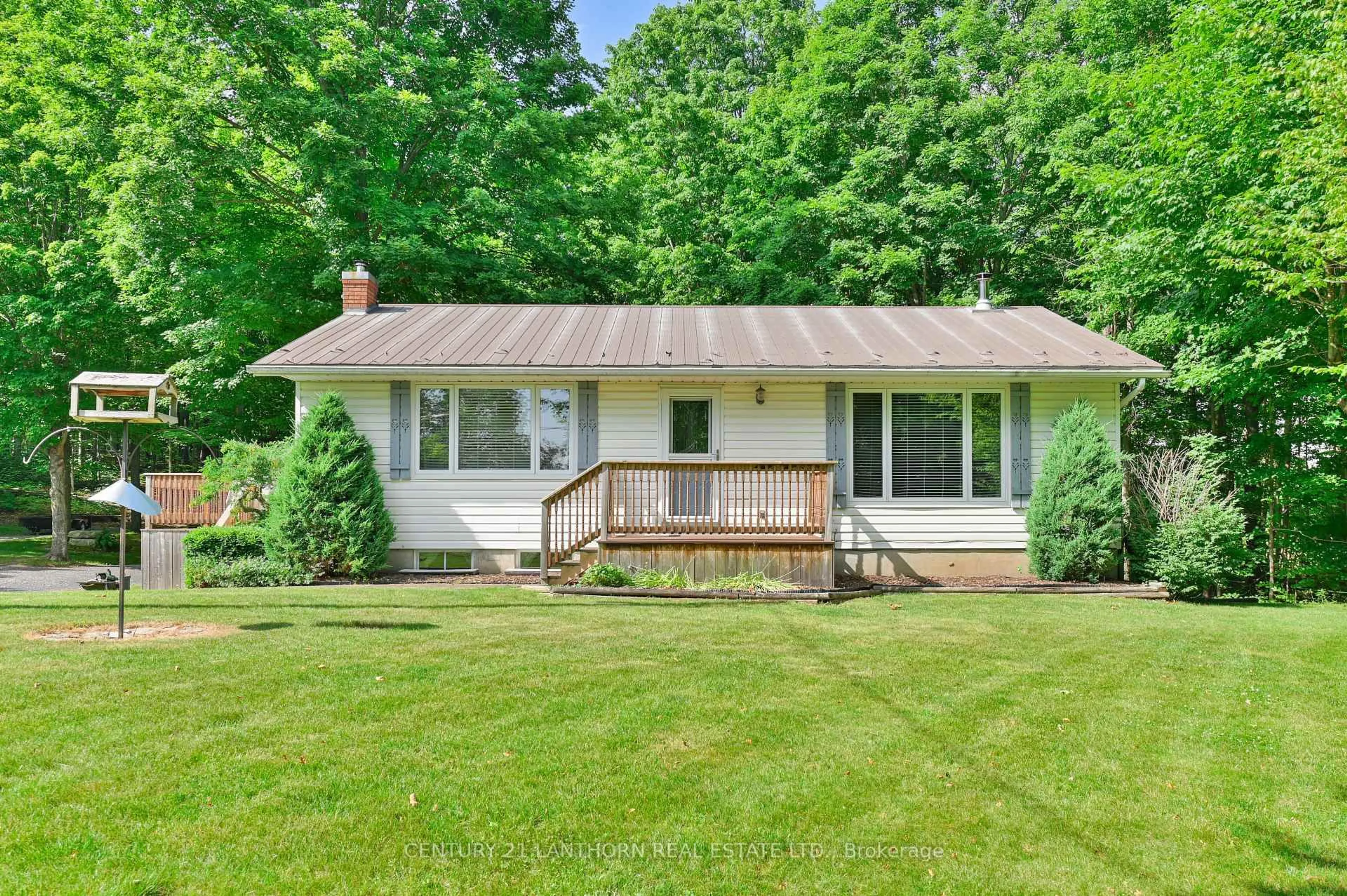 Home with vinyl exterior material, unknown for 63 Lingham Lake Rd, Madoc Ontario K0K 2K0