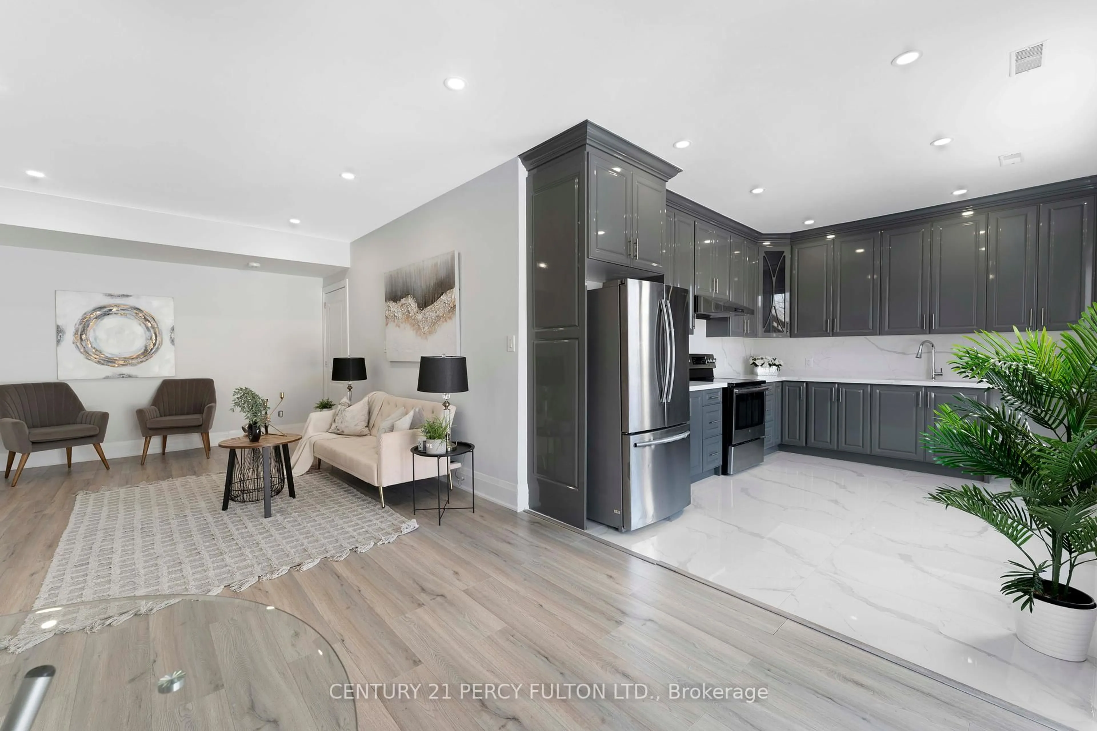 Open concept kitchen, ceramic/tile floor for 59 South Church St, Belleville Ontario K8N 3B5