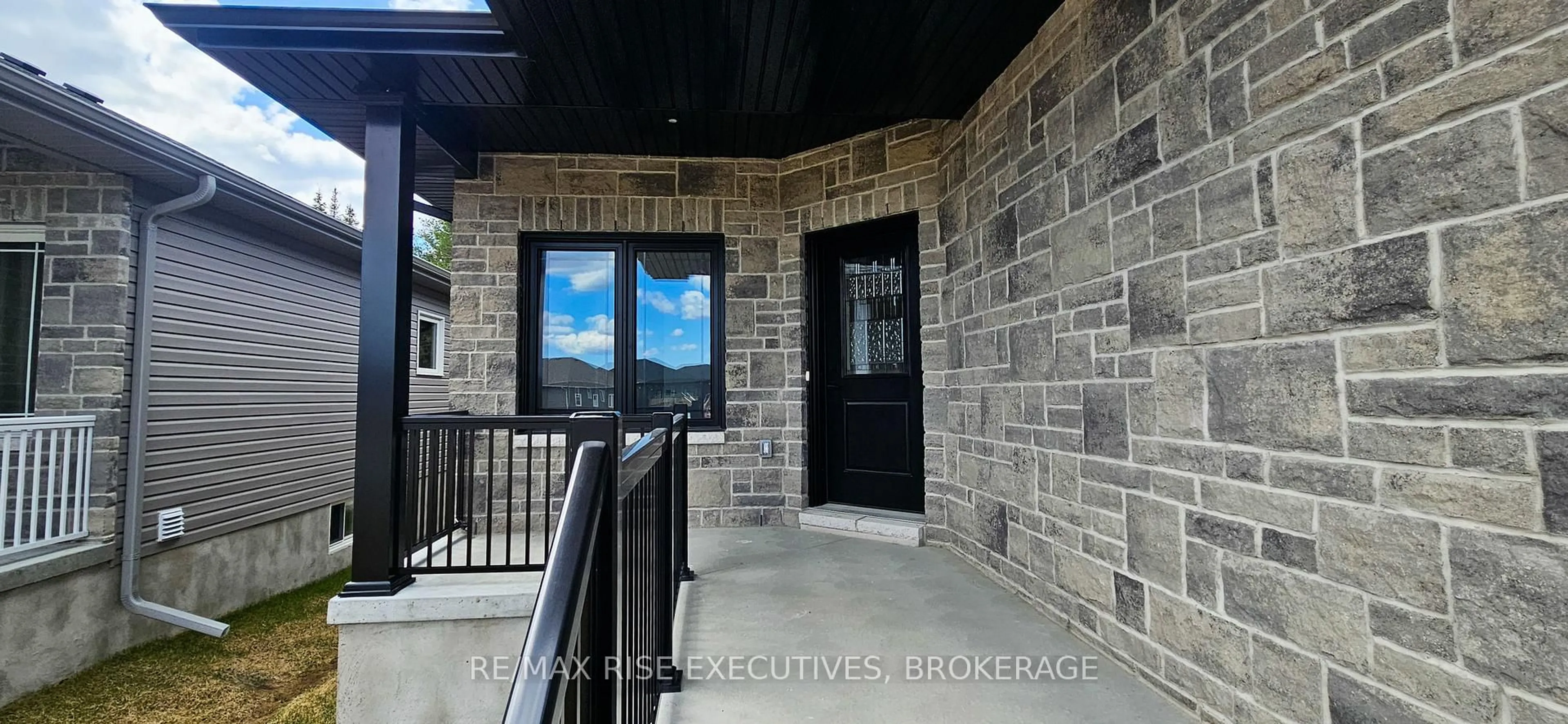 Unknown for 171 CREIGHTON Dr, Bissett Creek Ontario K0H 2H0