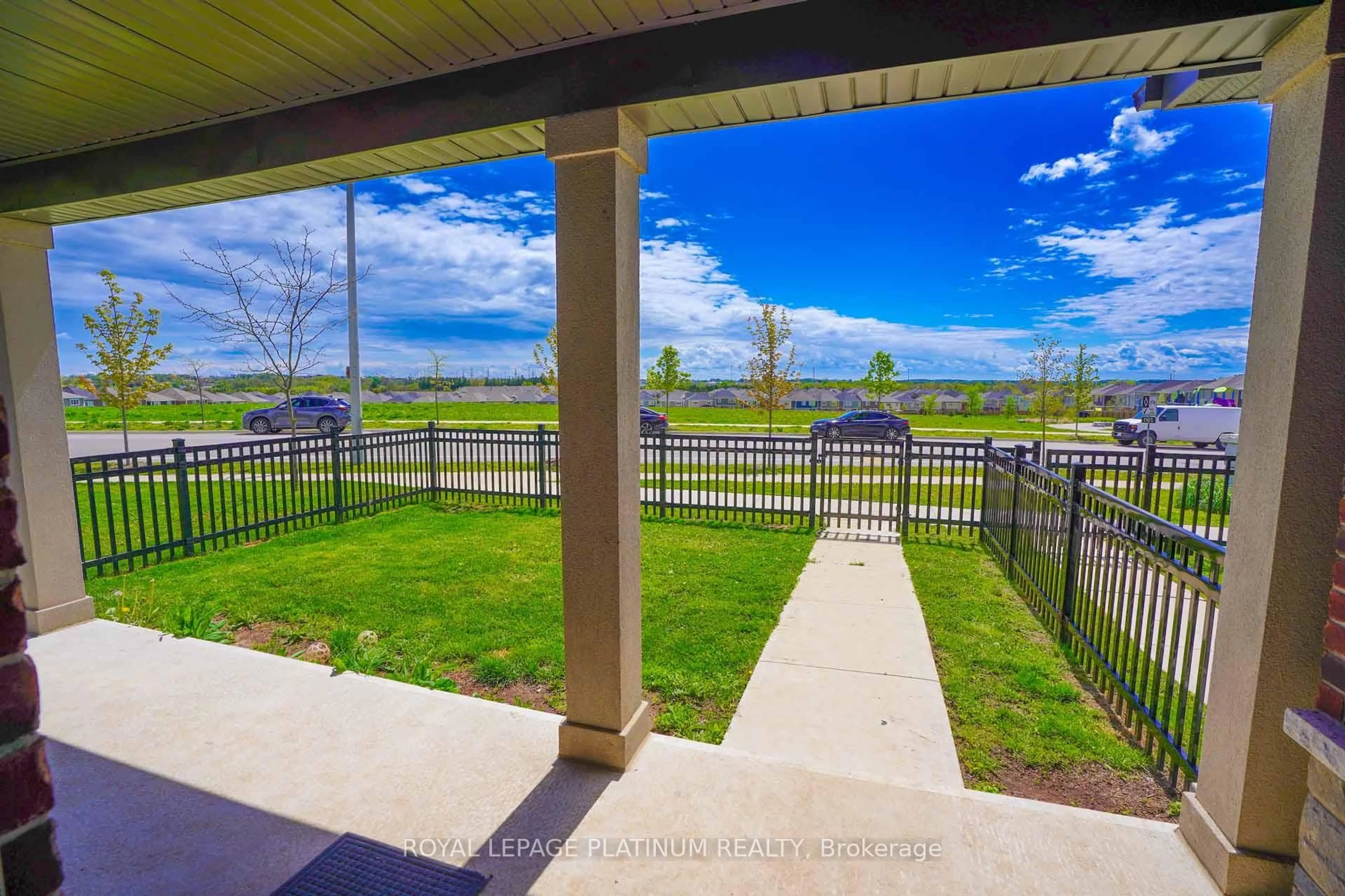 Patio, water/lake/river/ocean view for 324 Equestrian Way #71, Cambridge Ontario N3E 0E2