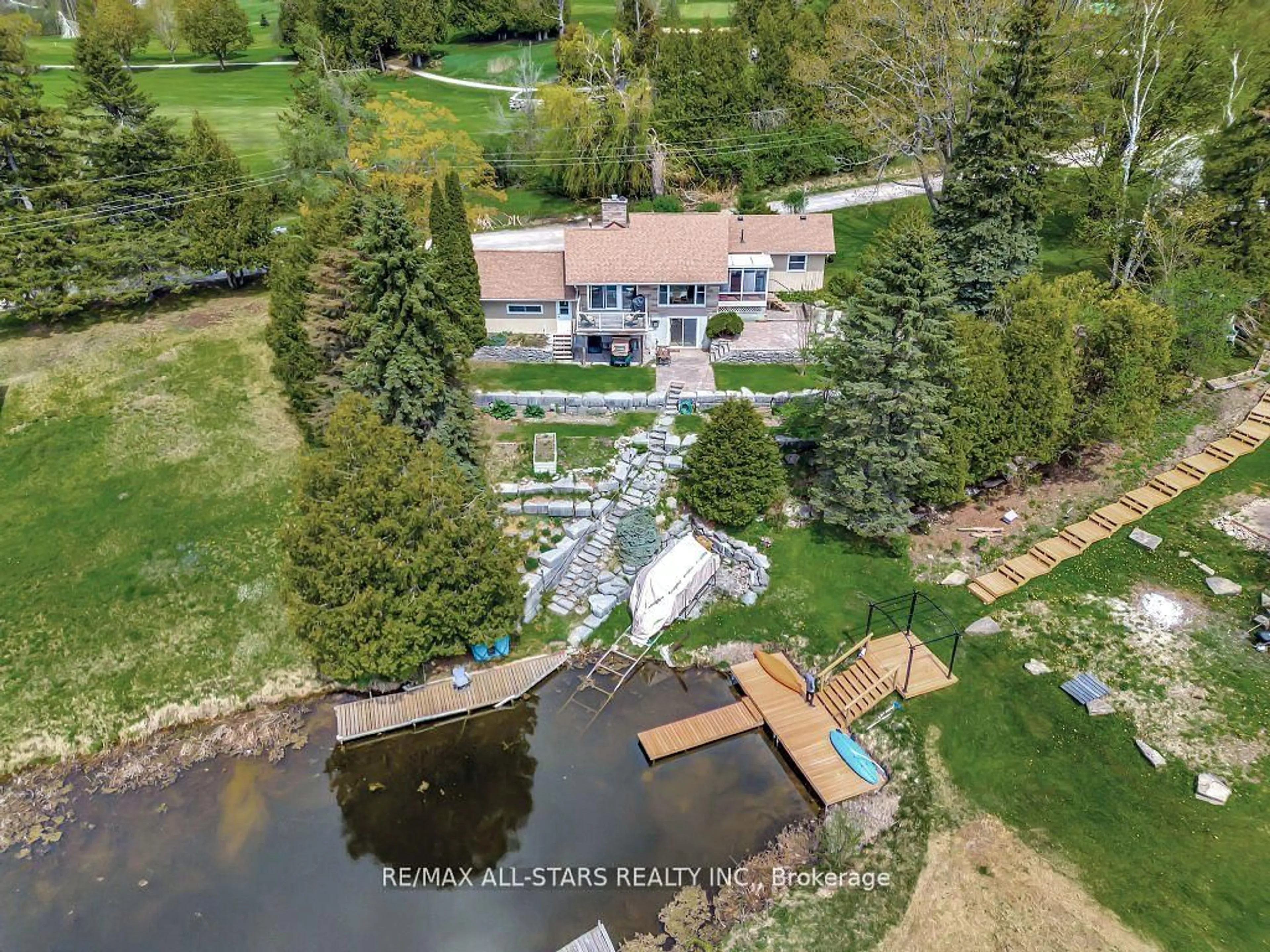 A pic from outside/outdoor area/front of a property/back of a property/a pic from drone, water/lake/river/ocean view for 88 Verulam Dr, Kawartha Lakes Ontario K0M 1N0