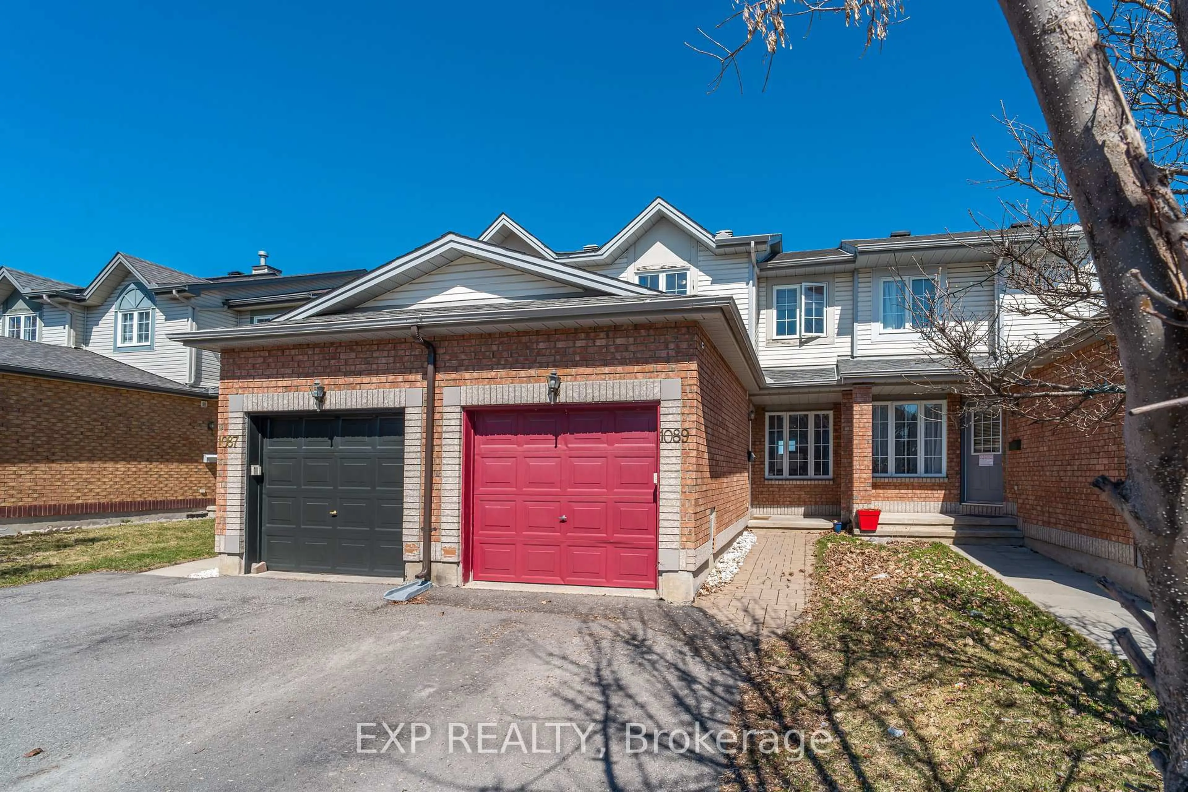 Home with brick exterior material, street for 1089 Ballantyne Dr, Ottawa Ontario K4A 4C6