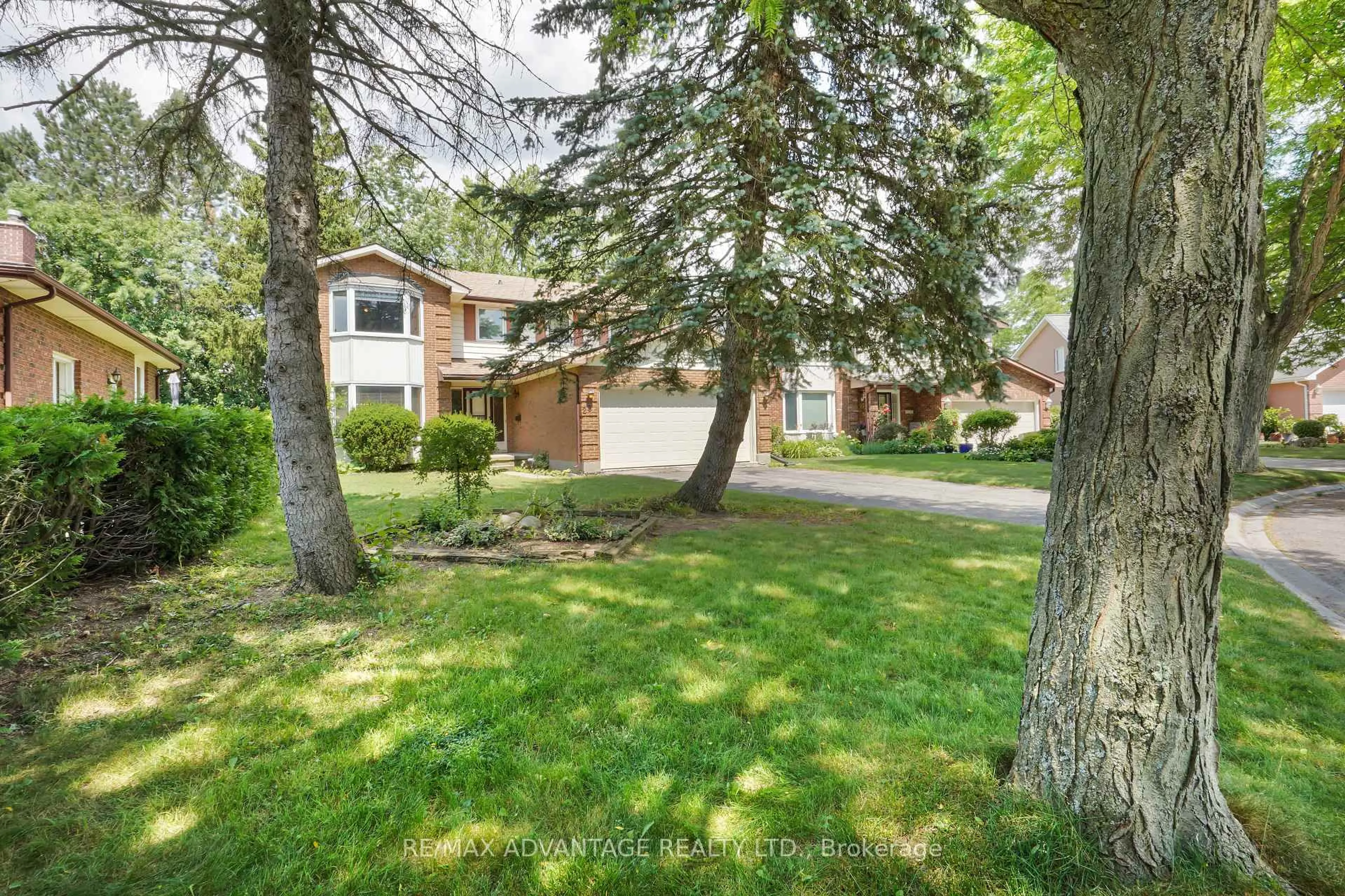 Unknown for 23 Chesham Grve, London North Ontario N6G 3S8