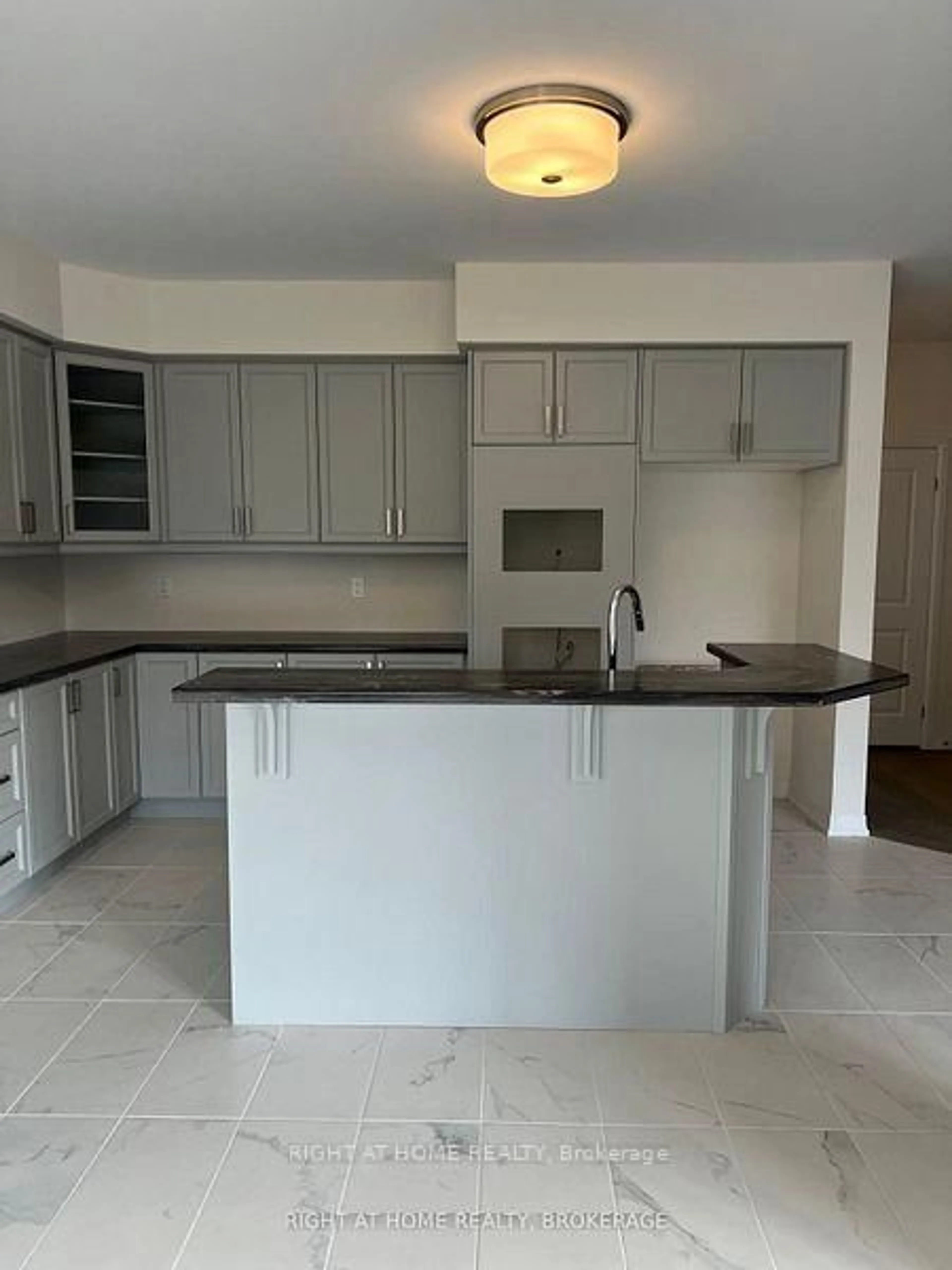 Standard kitchen, unknown for 268 Pottruff Rd, Brant Ontario N3L 4A2