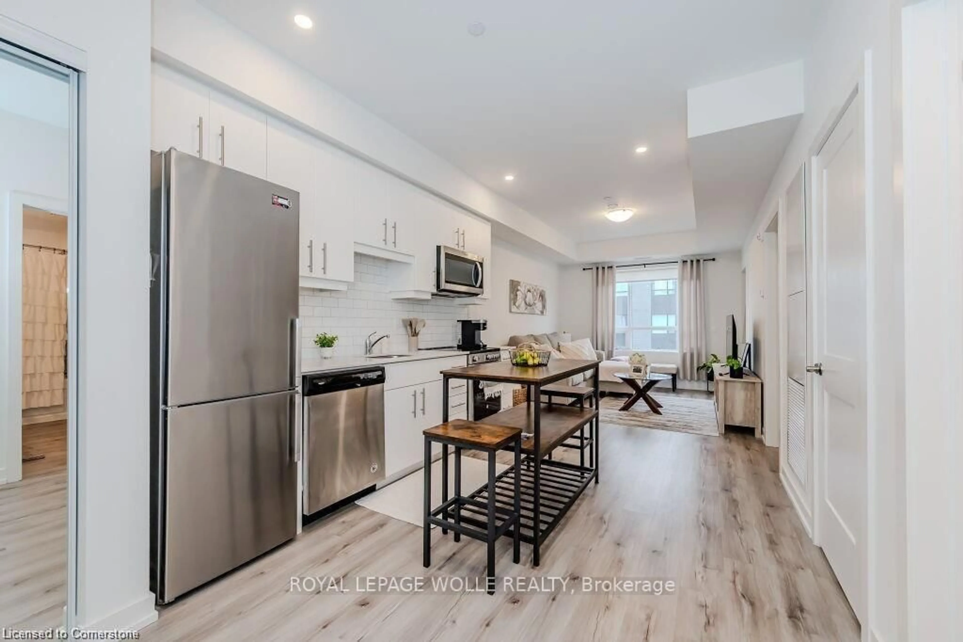 Open concept kitchen, unknown for 247 Northfield Dr #410, Waterloo Ontario N2K 0H1