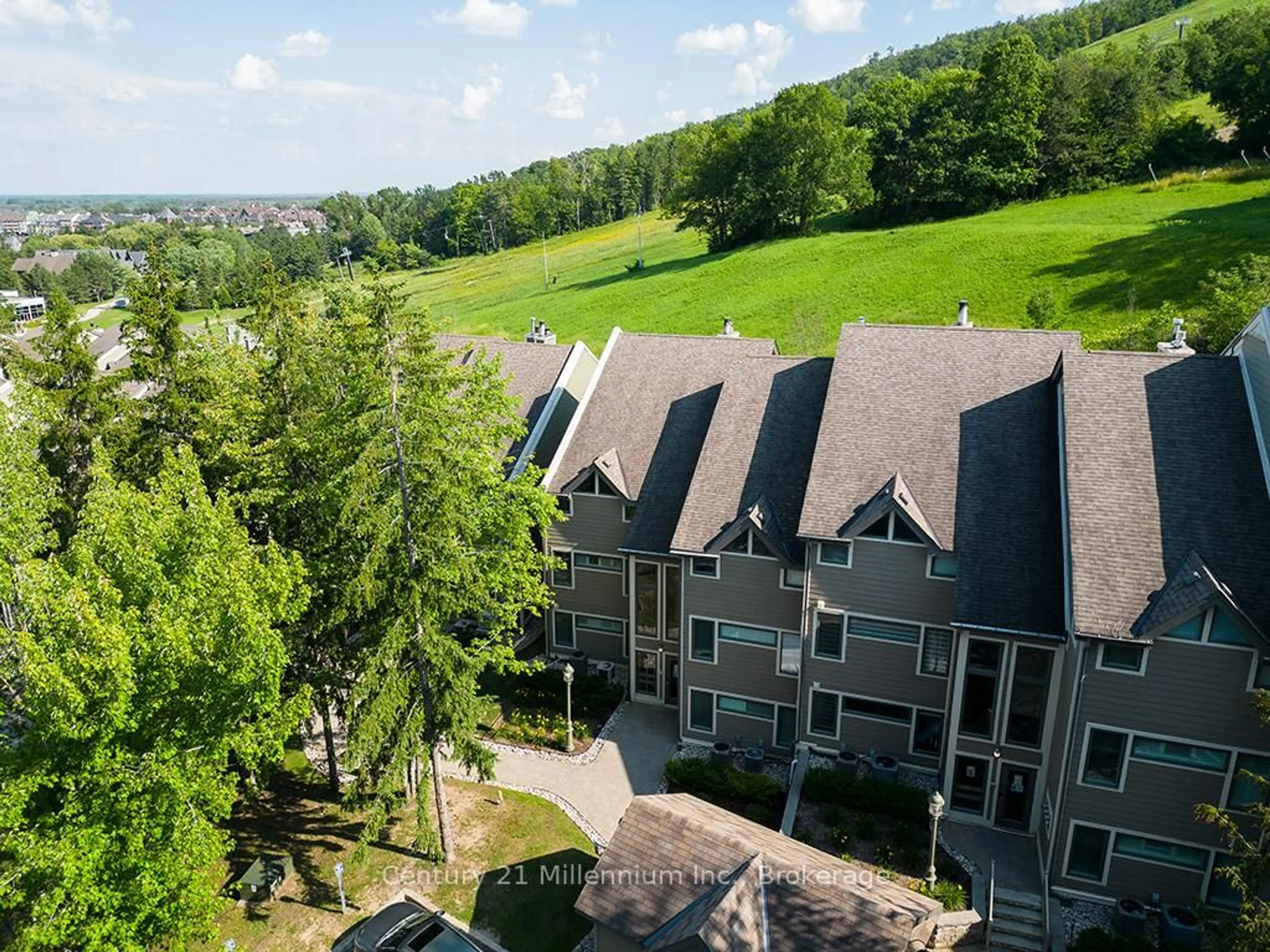 A pic from outside/outdoor area/front of a property/back of a property/a pic from drone, unknown for 796404 Grey Road 19 #121, Blue Mountains Ontario L9Y 0N8