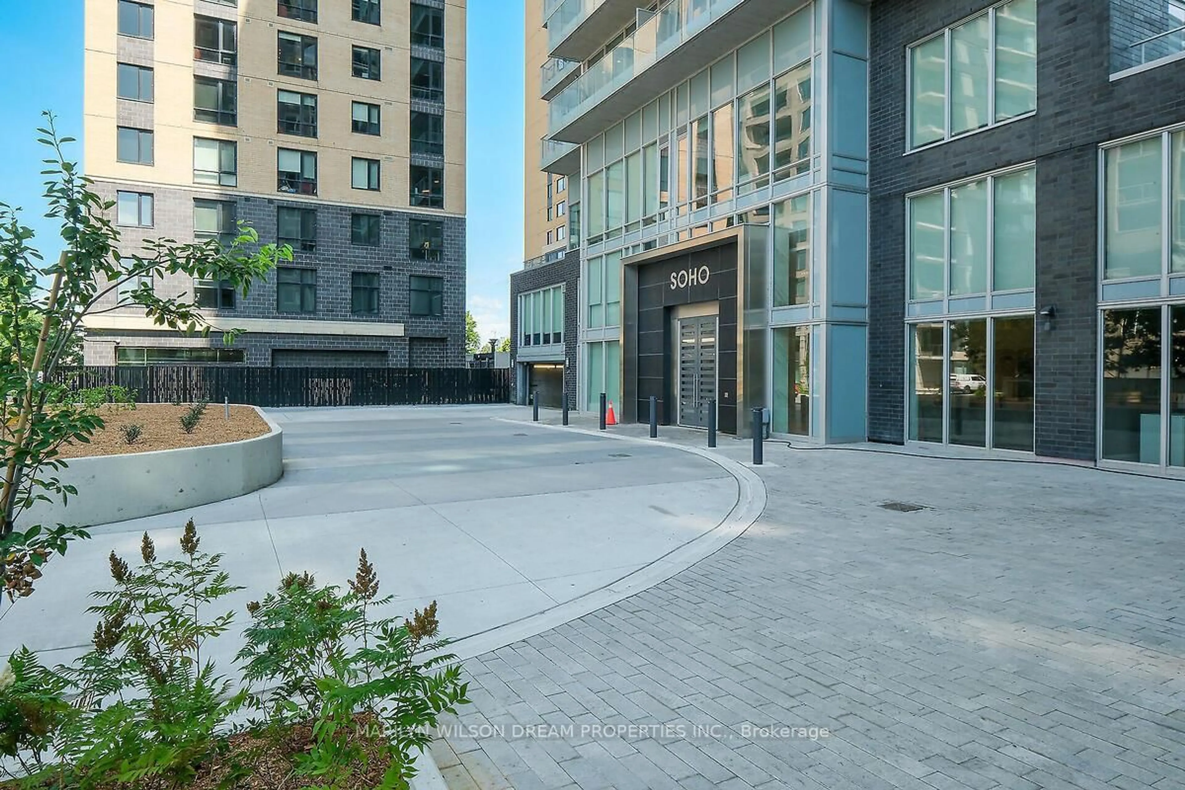 Unknown for 111 Champagne Ave #1101, Ottawa Ontario K1S 5V3