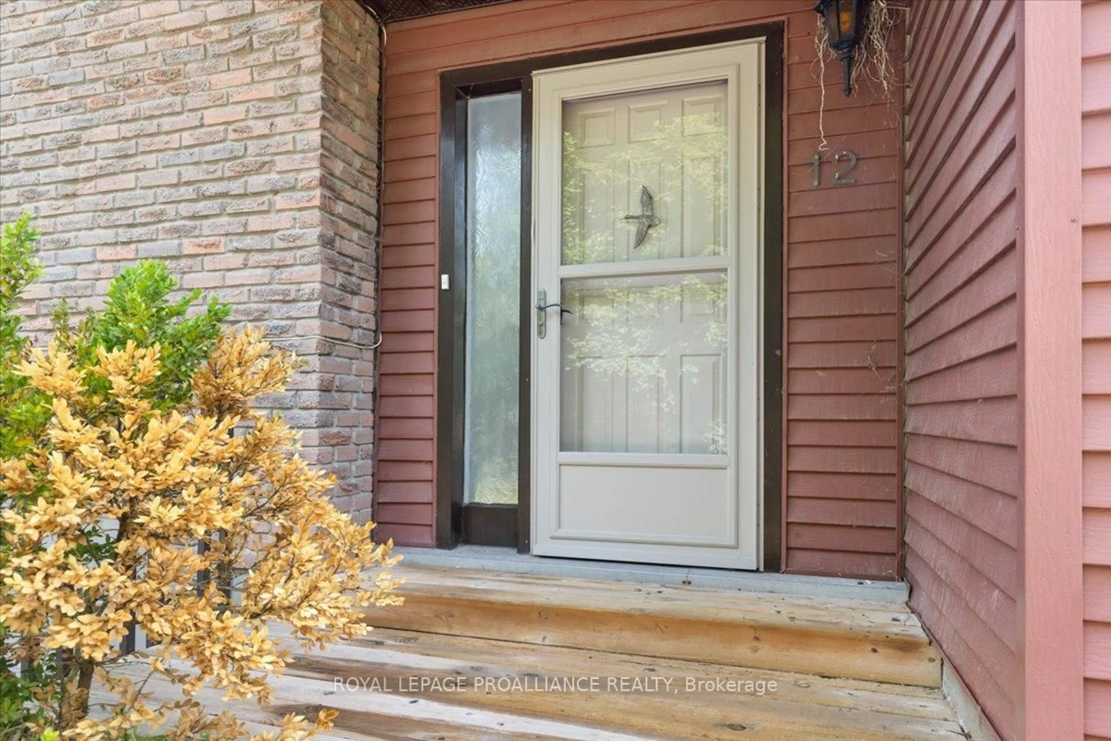 Indoor entryway for 1798 Old Highway 2 #12, Quinte West Ontario K8N 4Z2