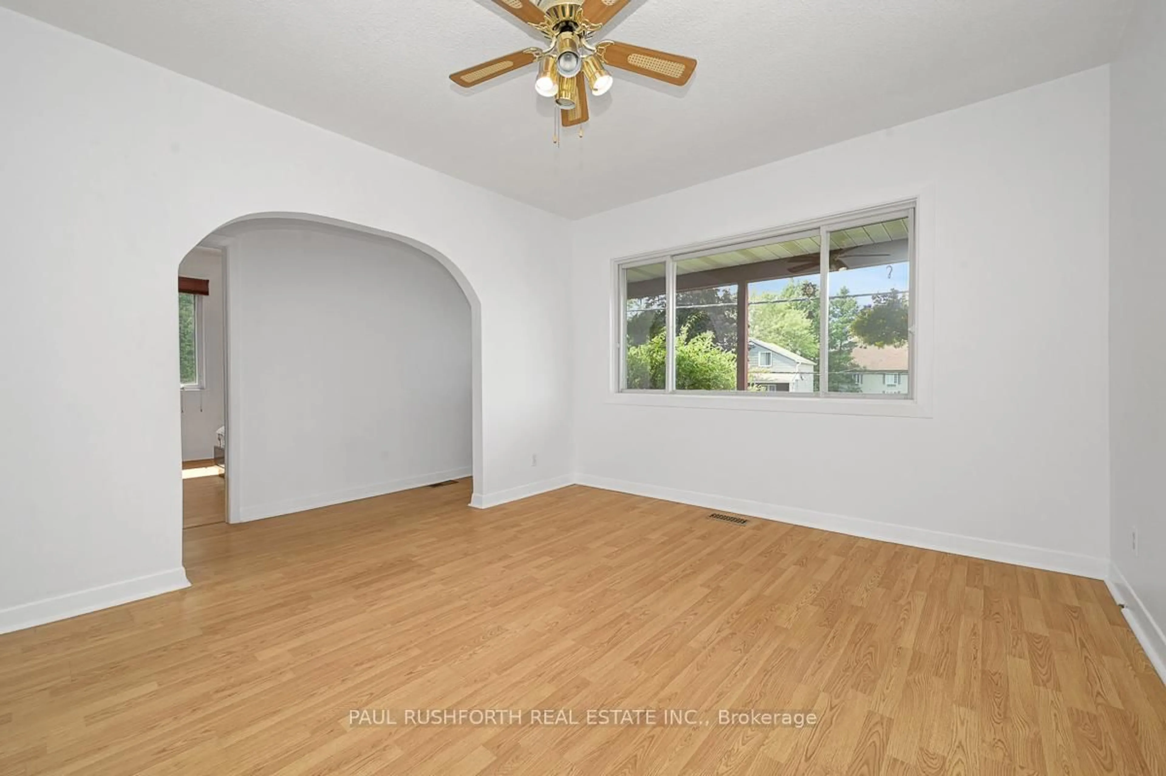 A pic of a room for 7028 Notre Dame St, Ottawa Ontario K1C 1H7
