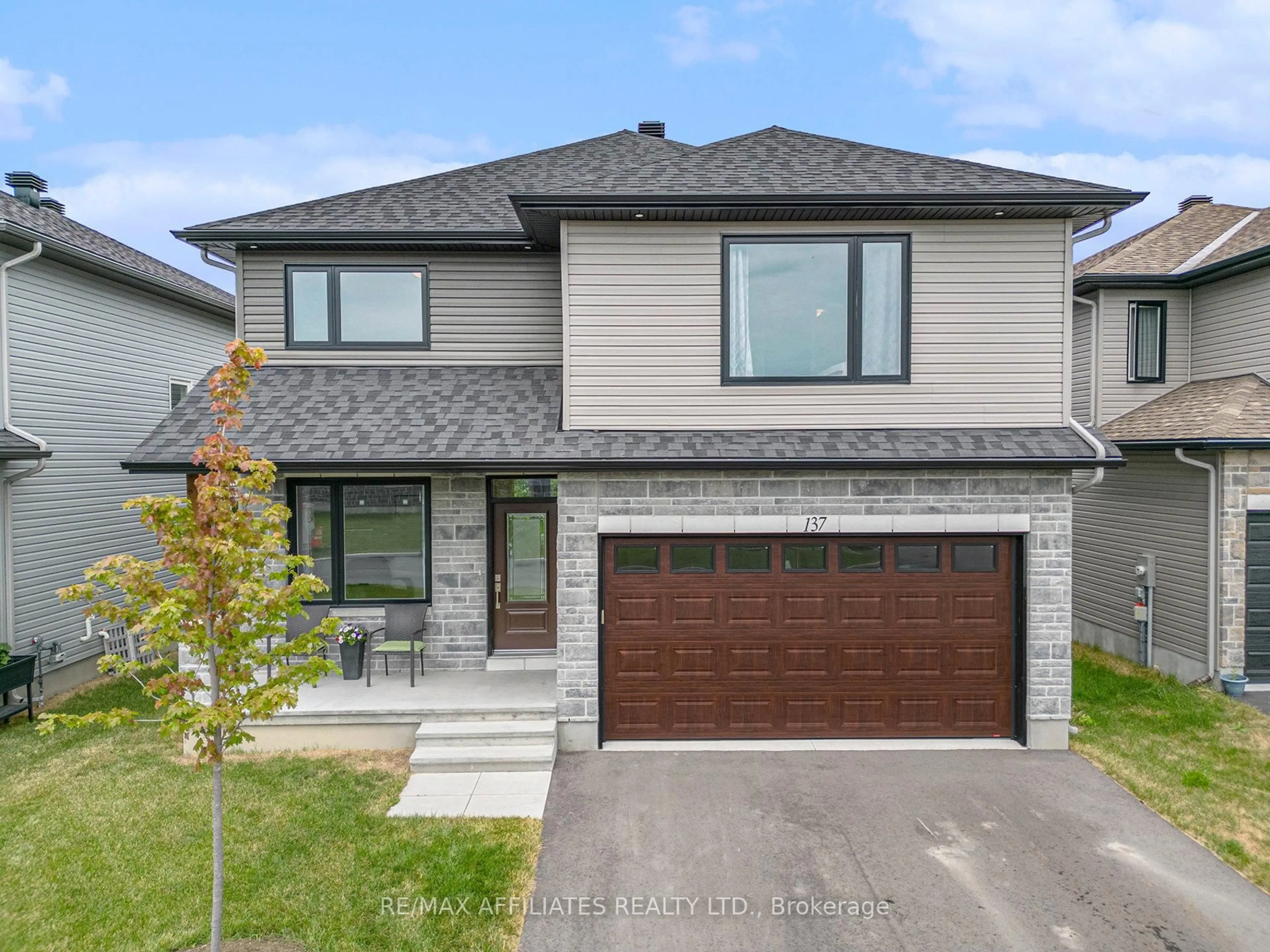 Home with brick exterior material, street for 137 Seabert Dr, Arnprior Ontario K7S 0K1