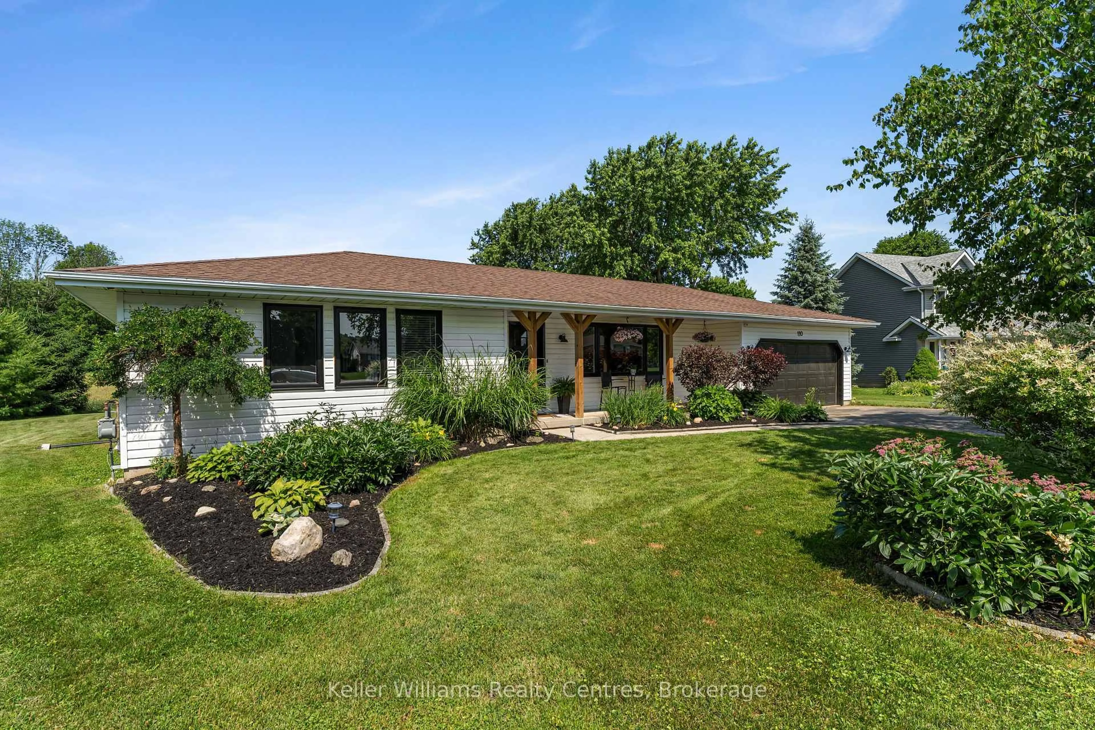 Home with vinyl exterior material, street for 110 Mary Ave, Georgian Bluffs Ontario N4K 5N5