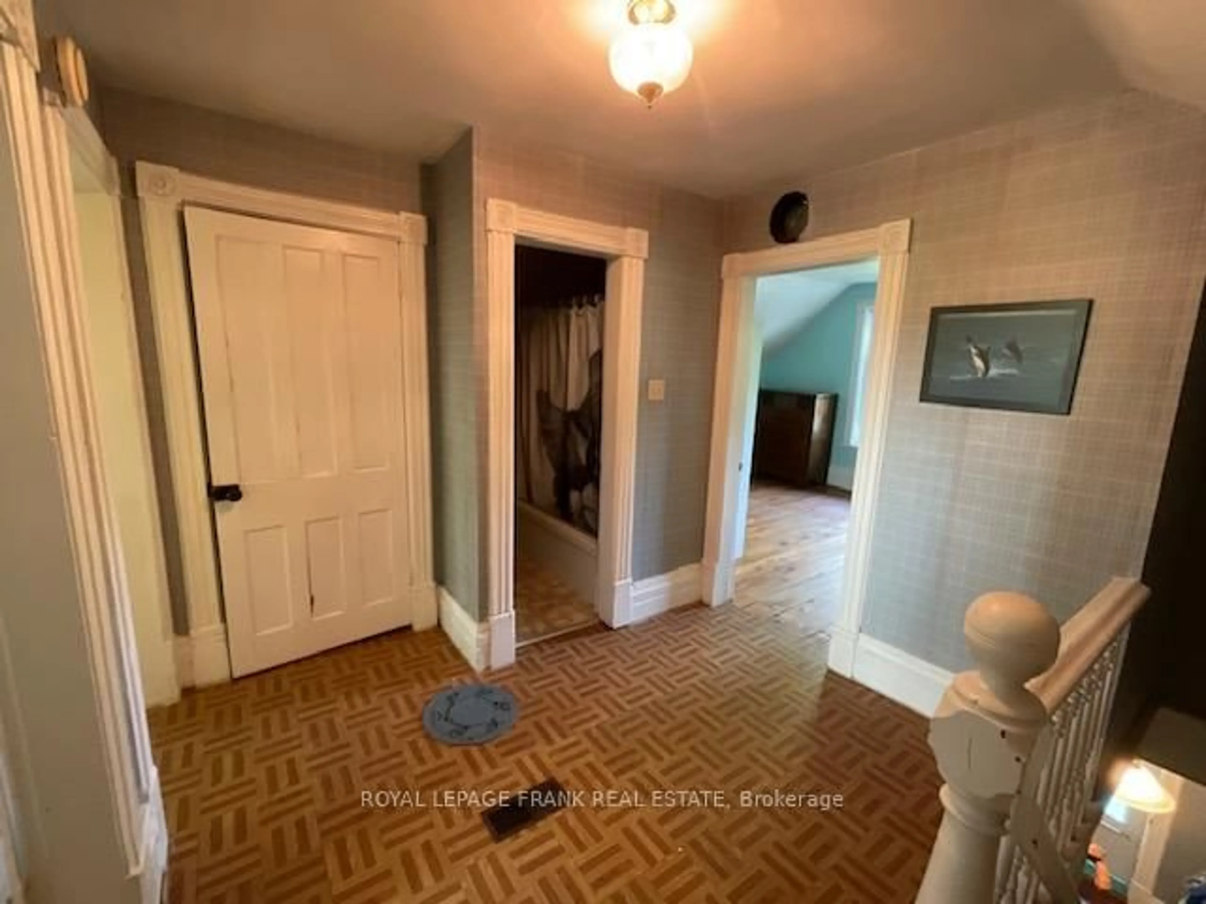 A pic of a room for 168 Rubidge St, Peterborough Central Ontario K9J 3N7