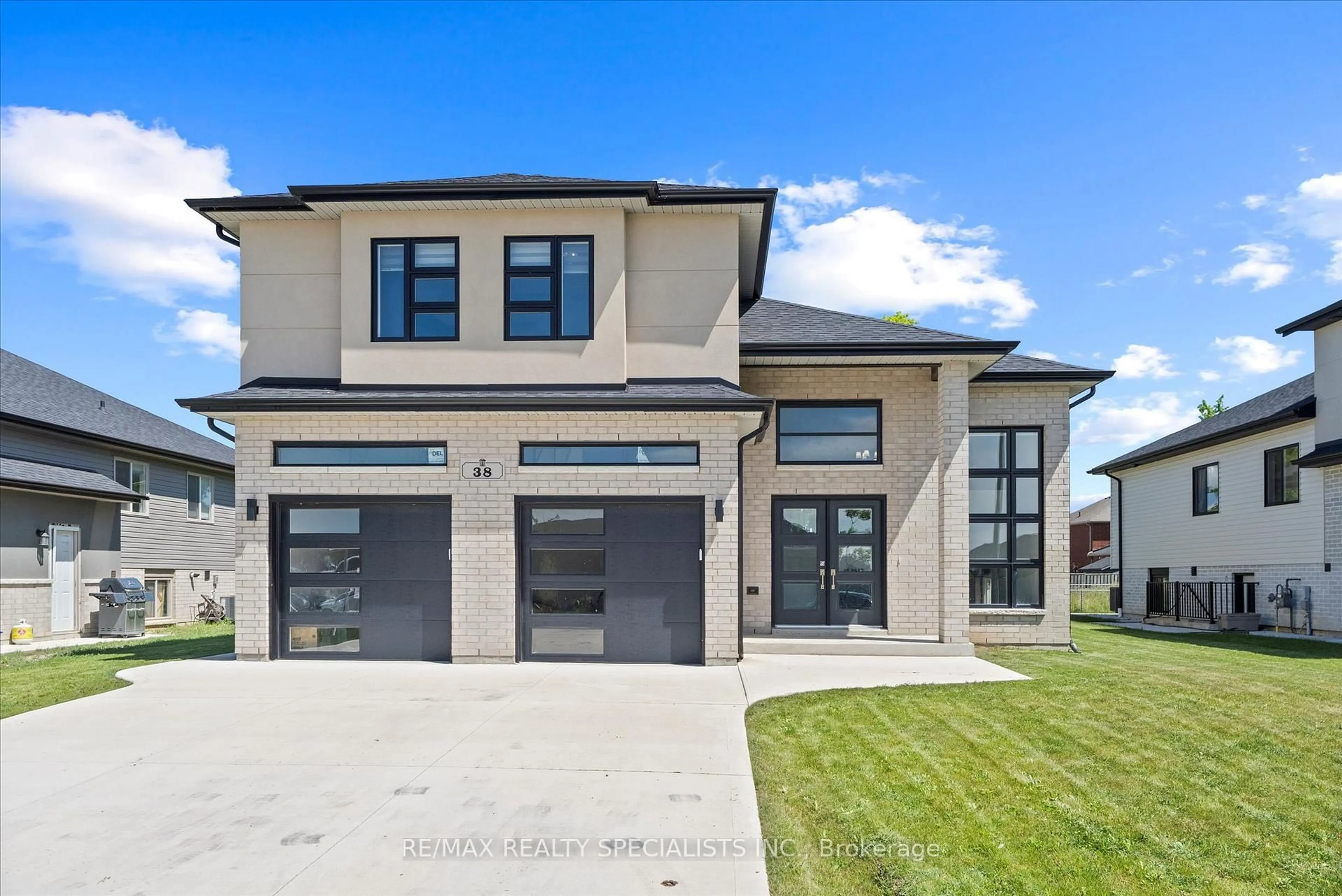 Home with brick exterior material, street for 38 Noble Crt, Amherstburg Ontario N9V 4B6
