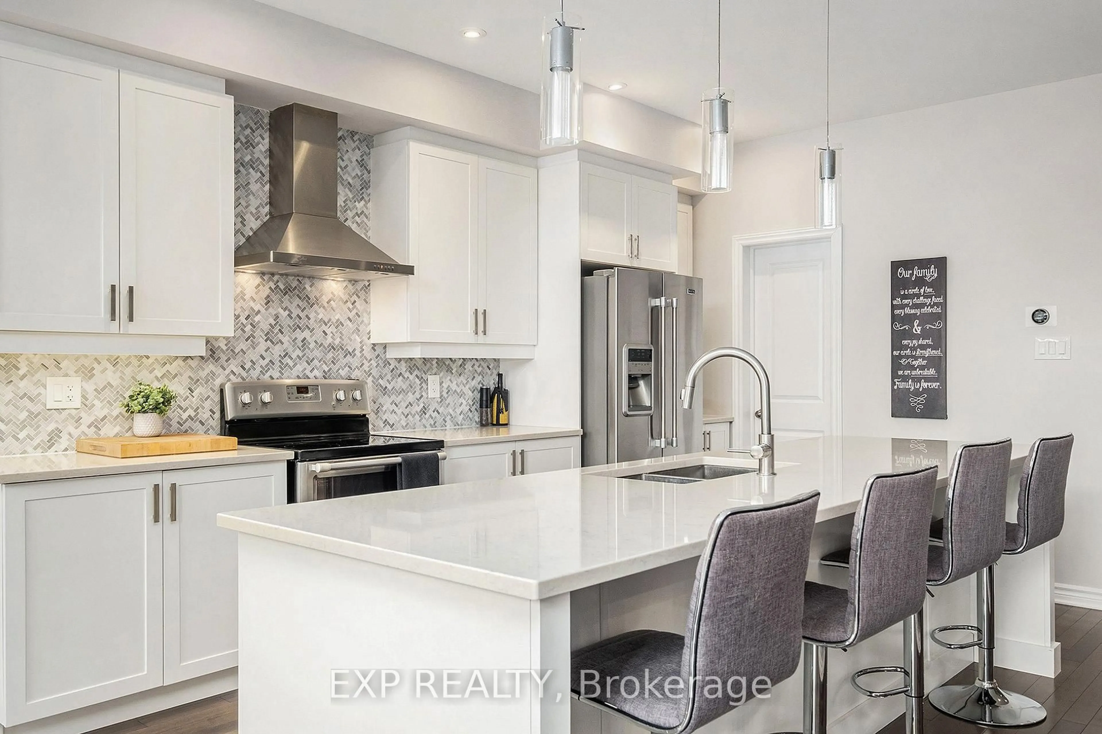 Contemporary kitchen, ceramic/tile floor for 511 Earnscliffe Grve, Ottawa Ontario K4M 0C9