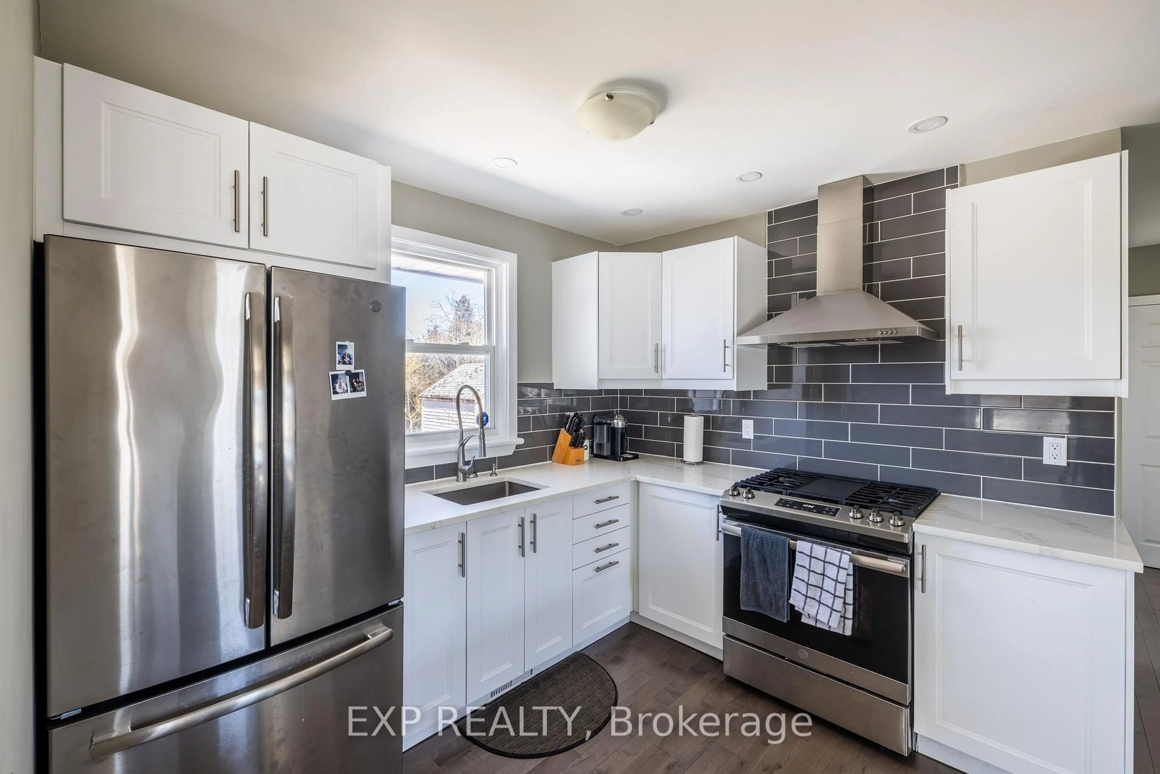 Unknown for 35 Withrow Ave, Ottawa Ontario K2G 2H7