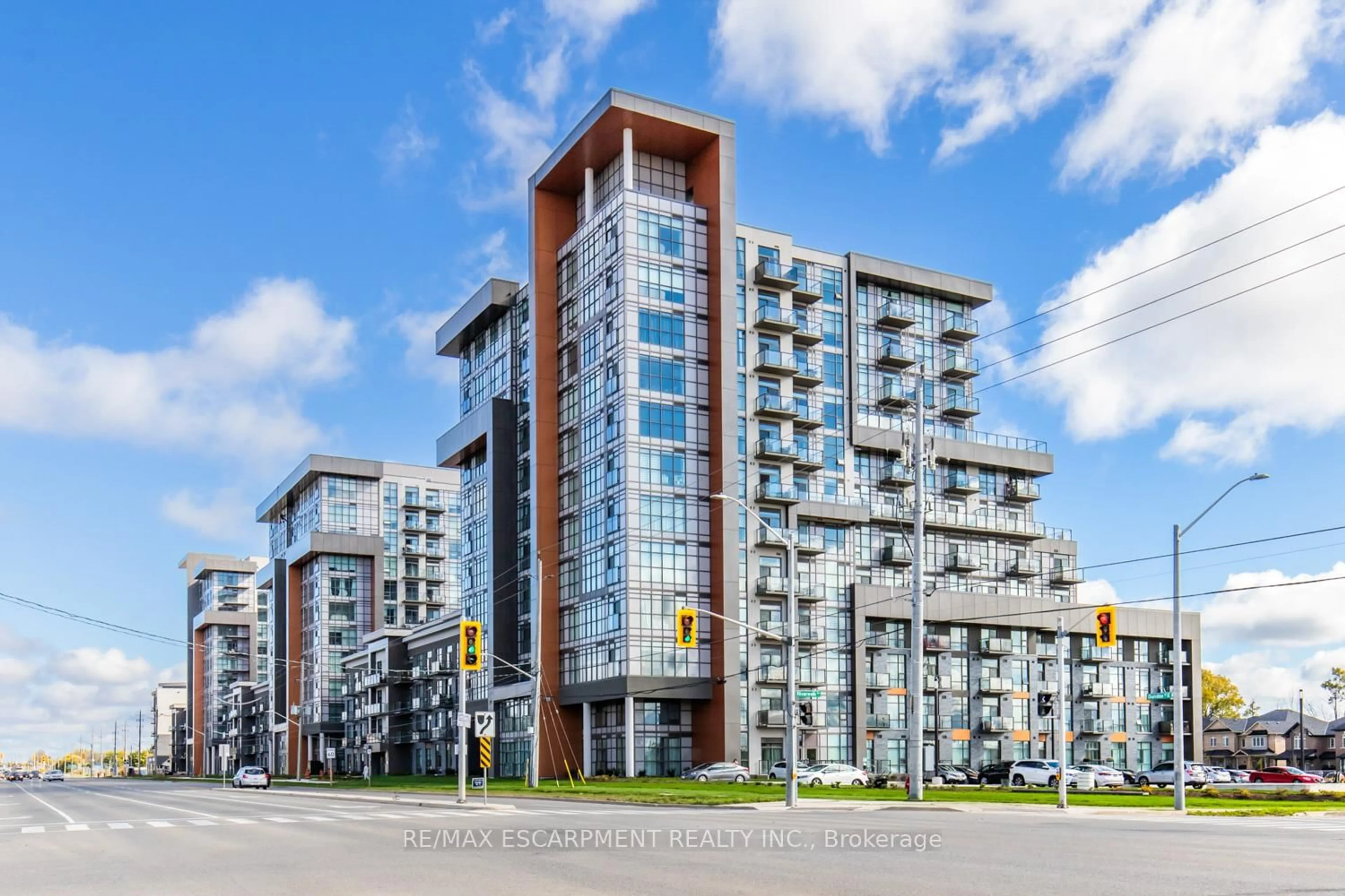 Unknown for 450 Dundas St #303, Hamilton Ontario L8B 1Z2
