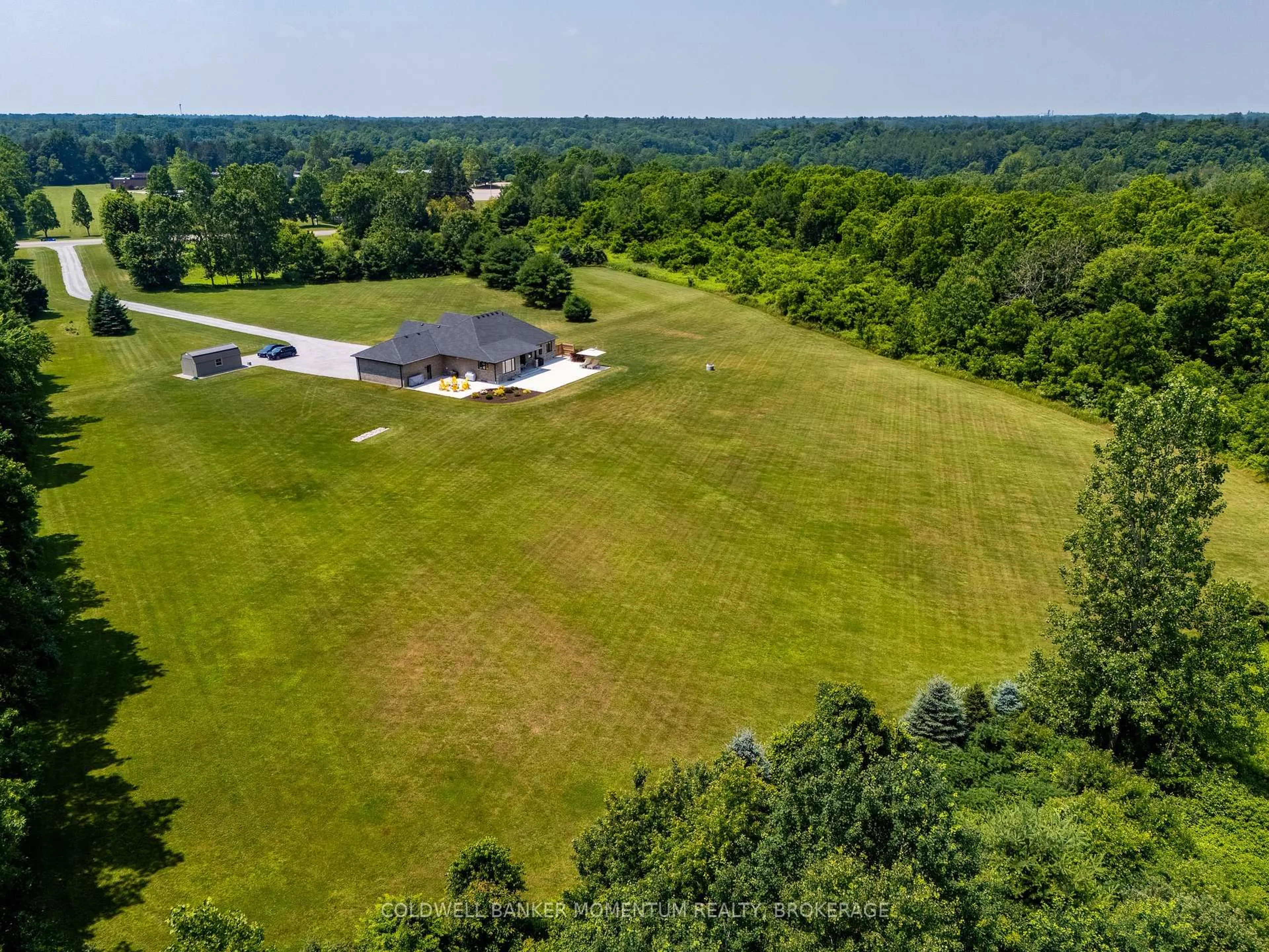 A pic from outside/outdoor area/front of a property/back of a property/a pic from drone, unknown for 2554 Highway 59 Highway, Norfolk Ontario N0E 1G0
