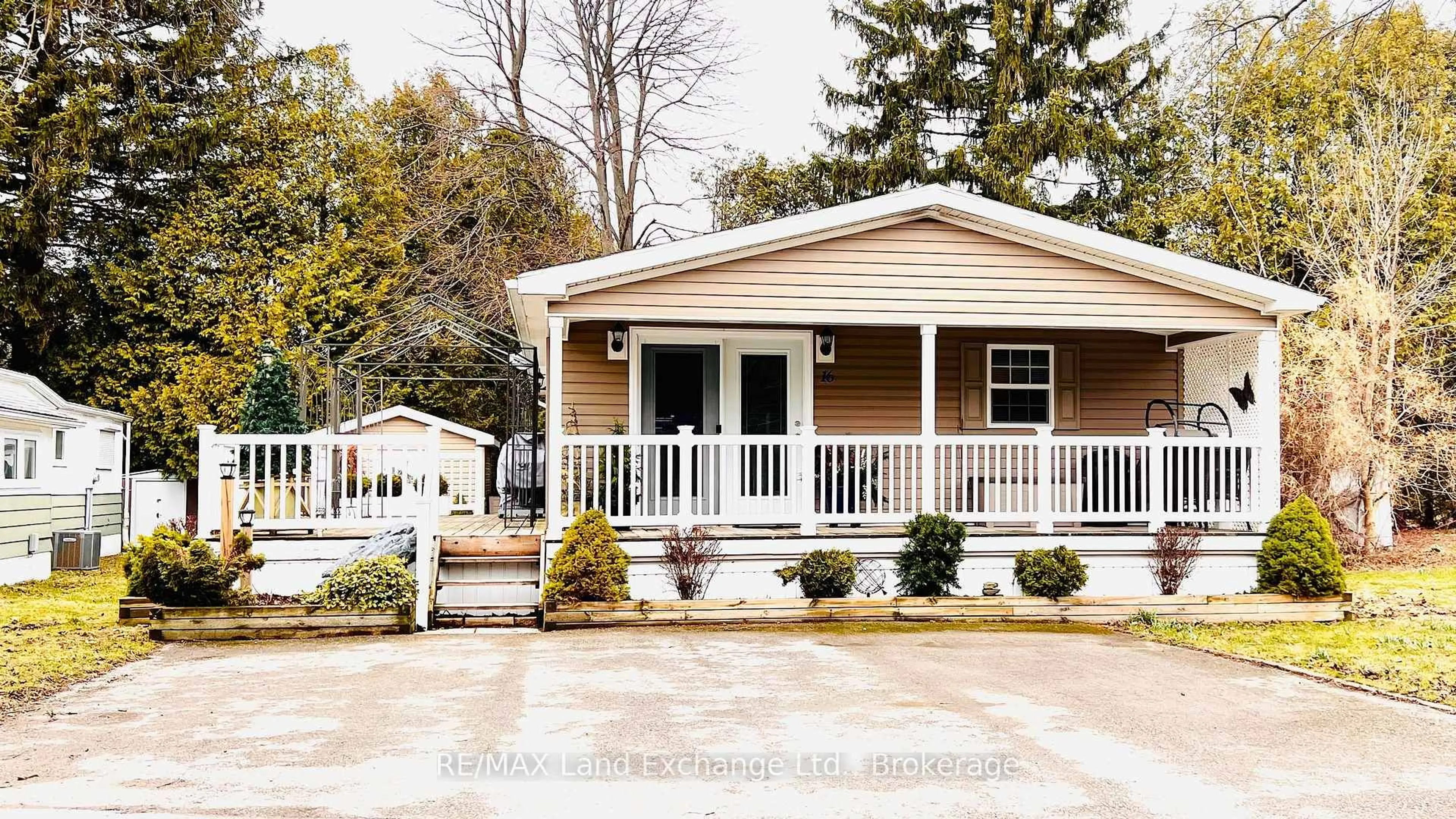 Home with vinyl exterior material, street for 16 Sutton Dr, Ashfield-Colborne-Wawanosh Ontario N7A 3Y3
