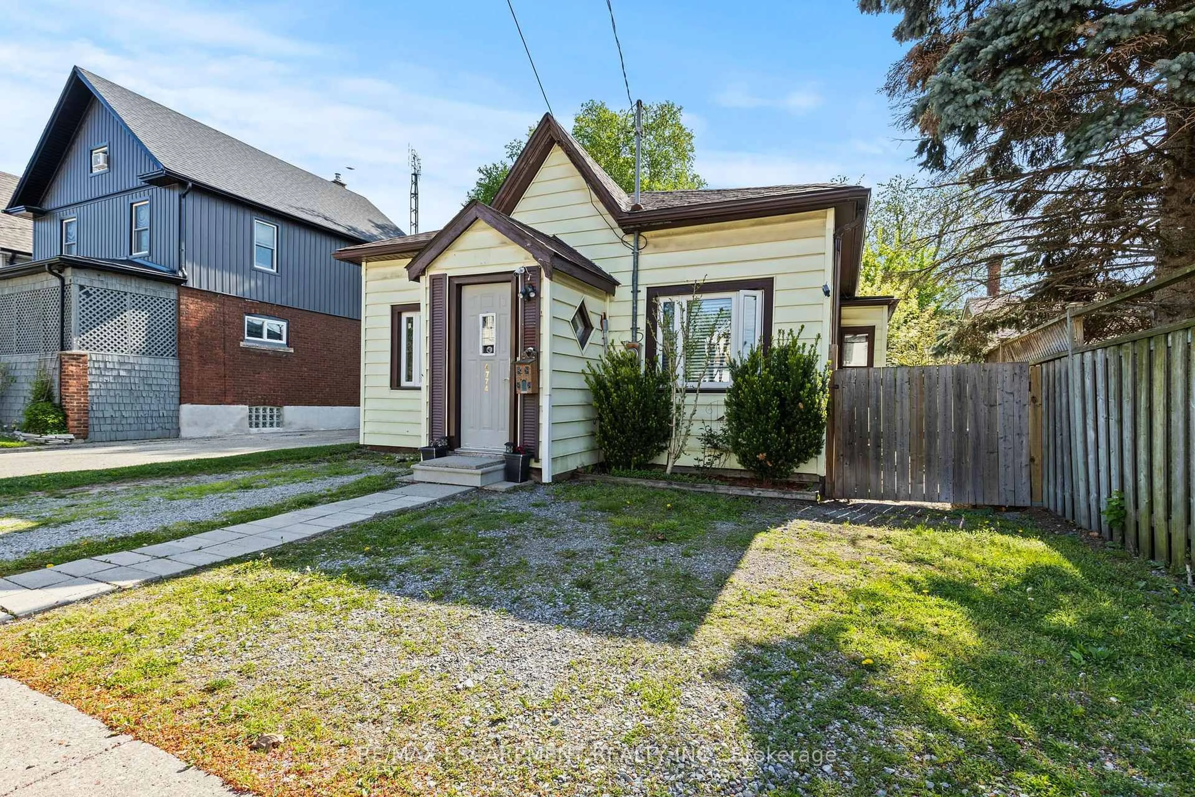 Unknown for 4774 Saint Clair Ave, Niagara Falls Ontario L2E 3T1