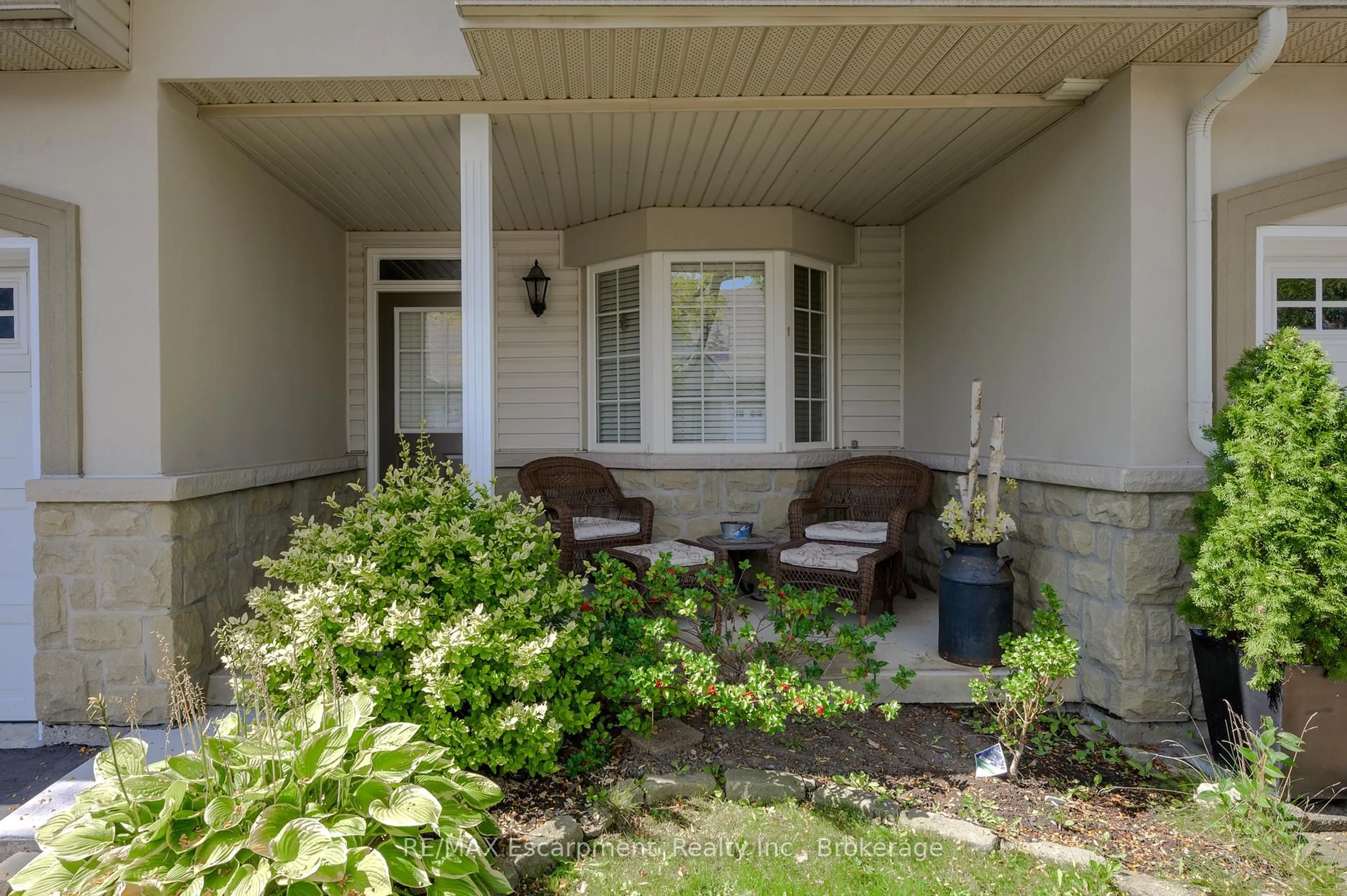 Patio, street for 212 Stonehenge Dr #18, Hamilton Ontario L9K 1N5