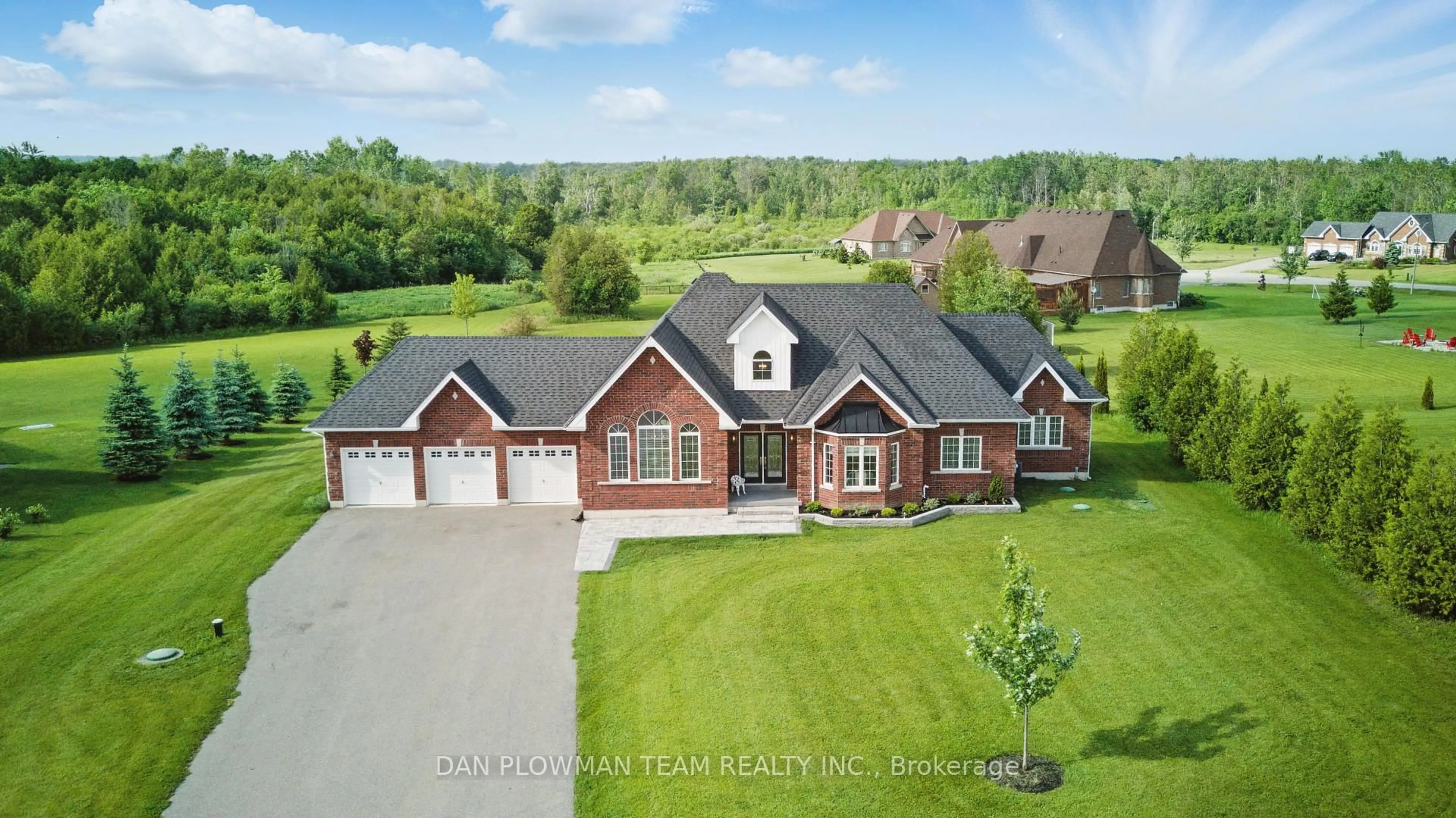 A pic from outside/outdoor area/front of a property/back of a property/a pic from drone, unknown for 47 Songbird Cres, Kawartha Lakes Ontario K9V 0A9