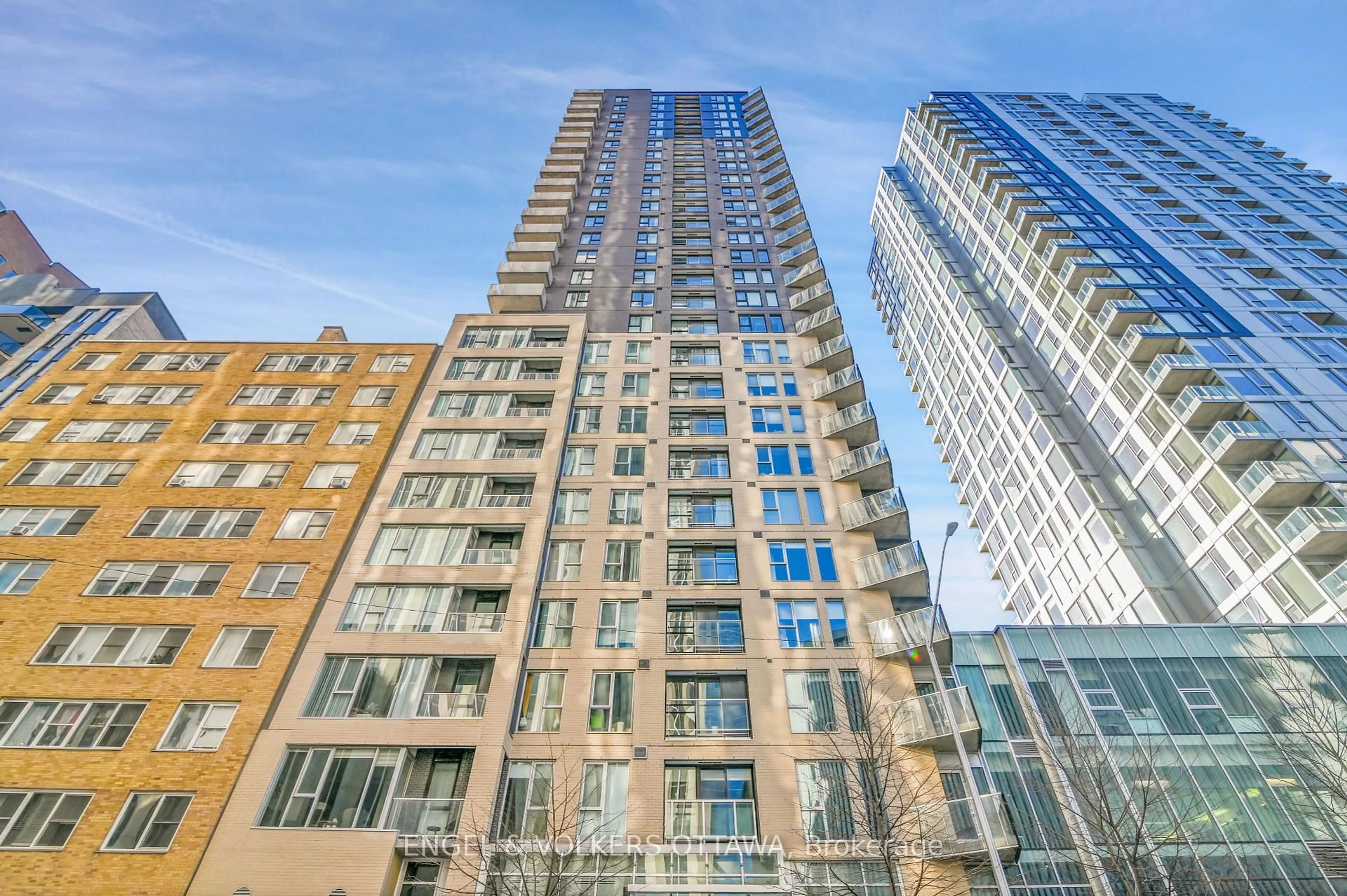 Unknown for 40 Nepean St #1304, Ottawa Ontario K2P 0X5