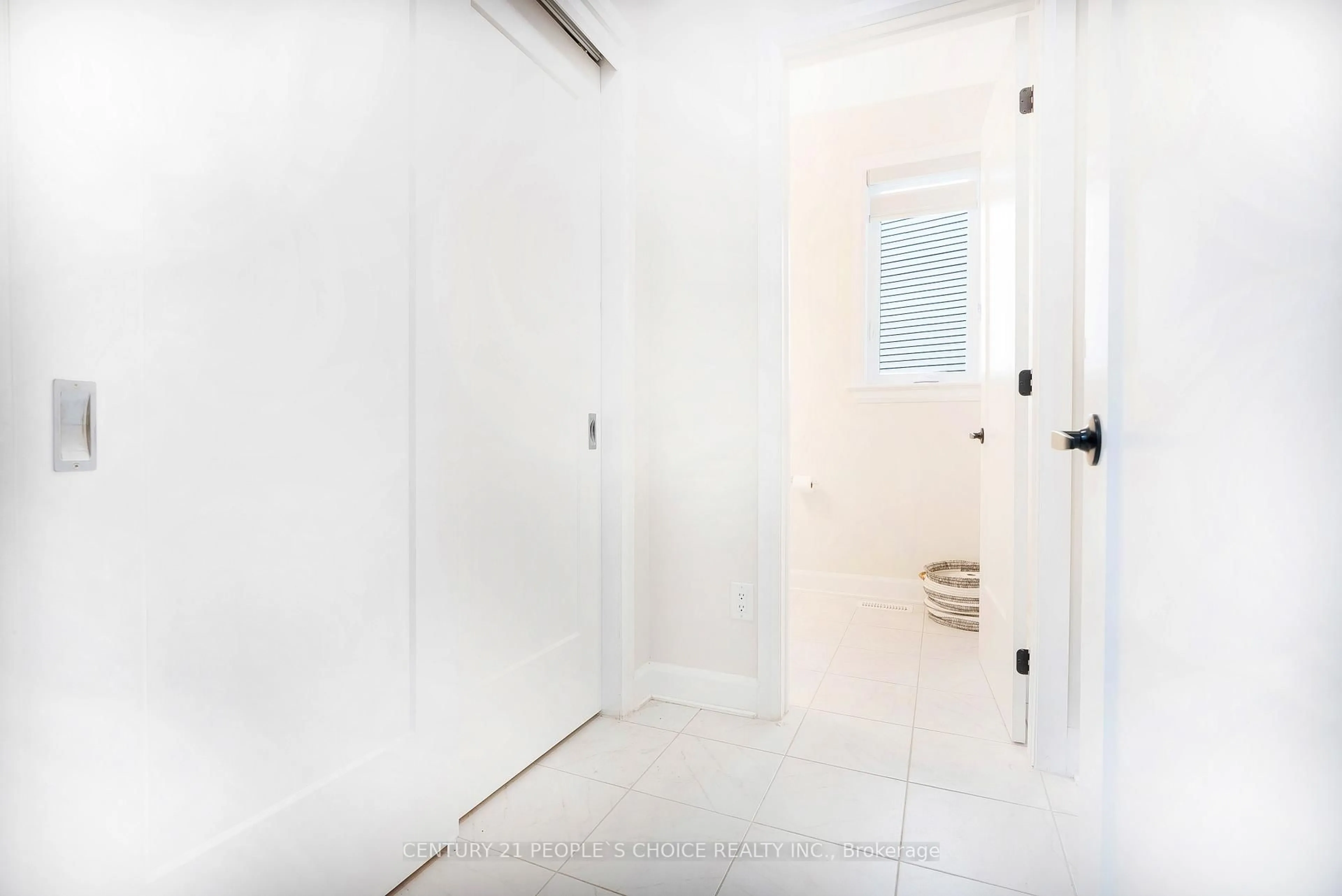 Unknown for 822 Sendero Way, Stittsville Ontario K2S 2W8