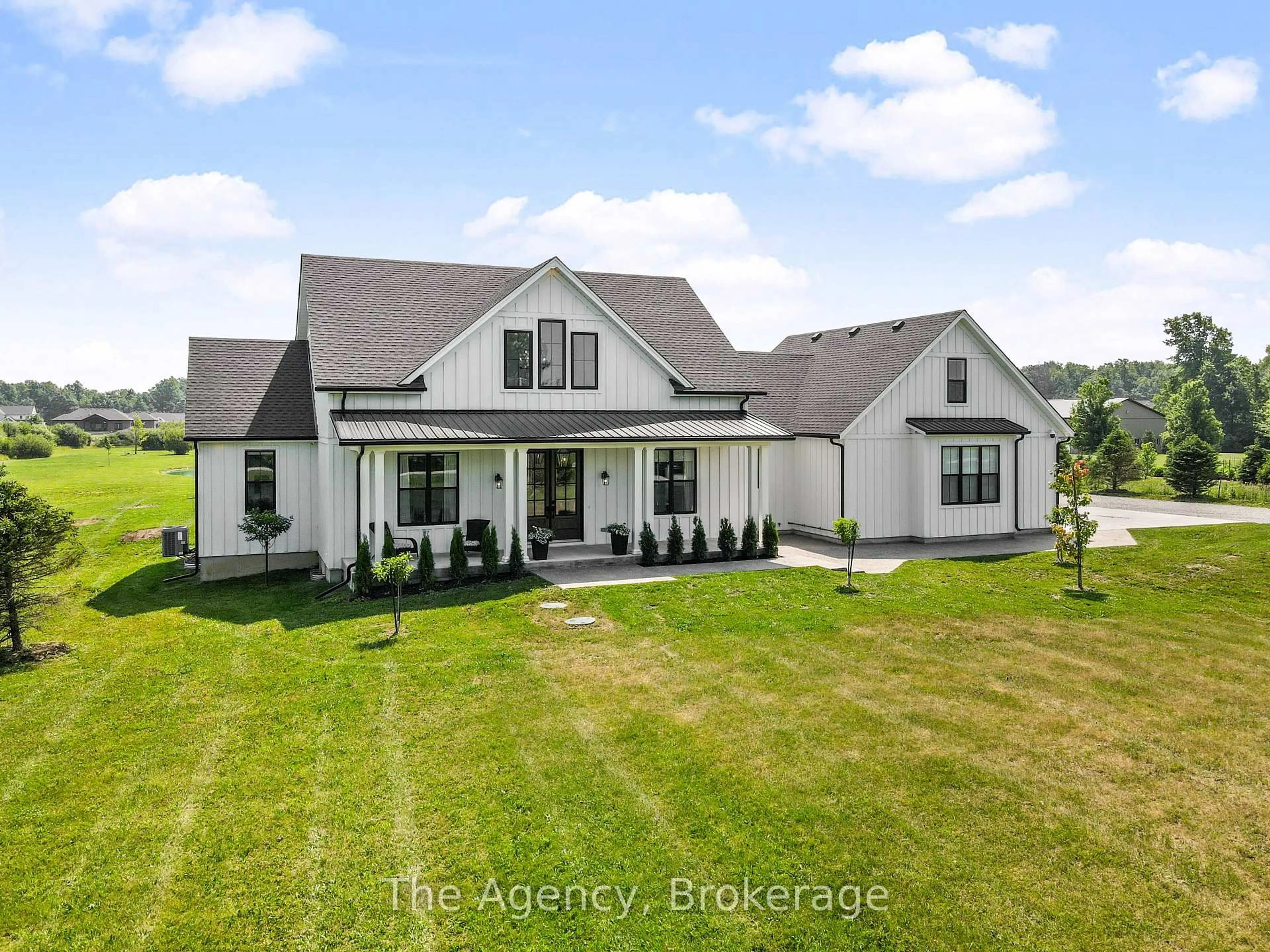 A pic from outside/outdoor area/front of a property/back of a property/a pic from drone, water/lake/river/ocean view for 51075 Deeks Rd, Wainfleet Ontario L0S 1V0