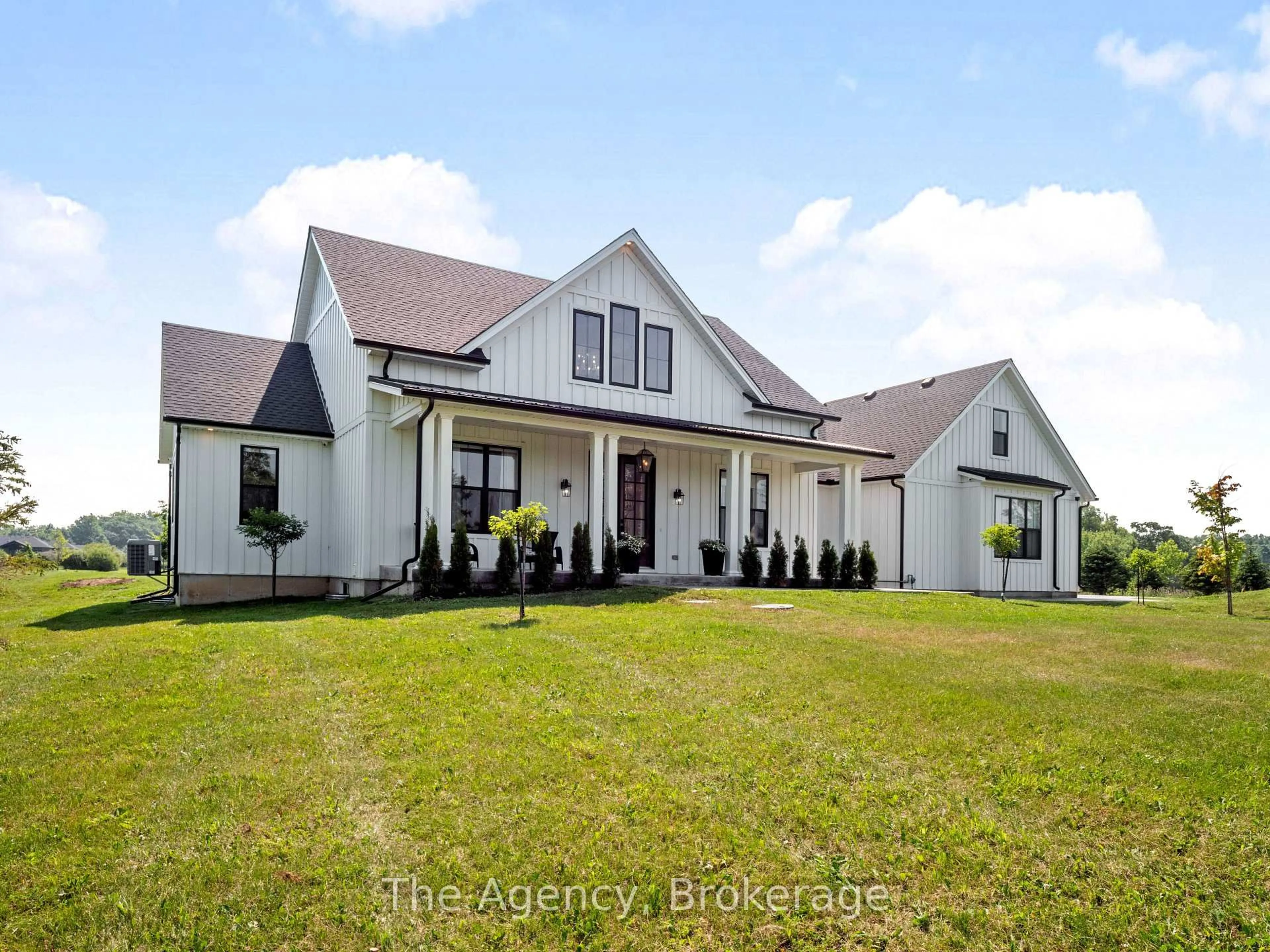 Home with brick exterior material, building for 51075 Deeks Rd, Wainfleet Ontario L0S 1V0