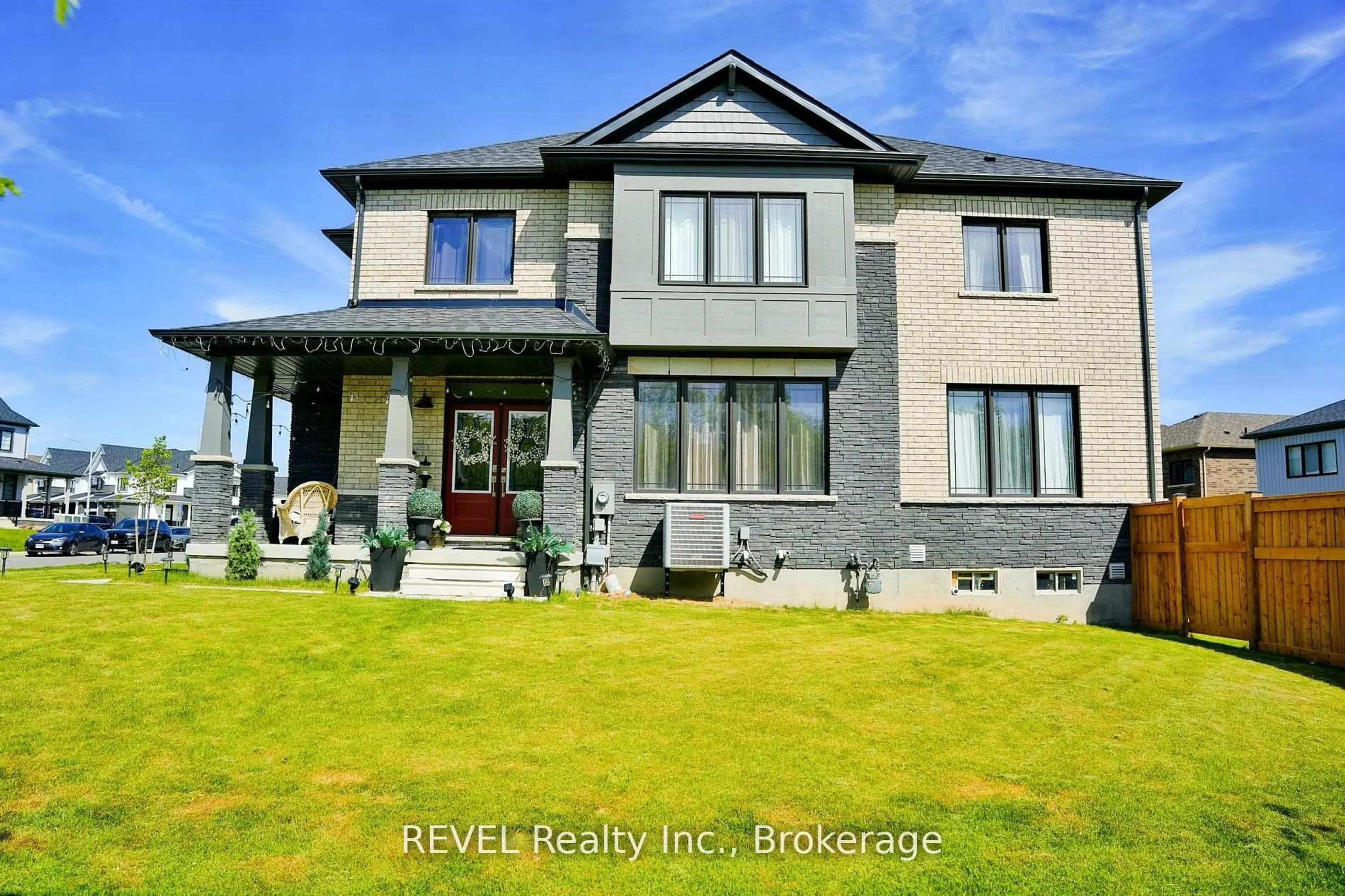 Home with brick exterior material, building for 167 STERN Dr, Welland Ontario L3B 0M2