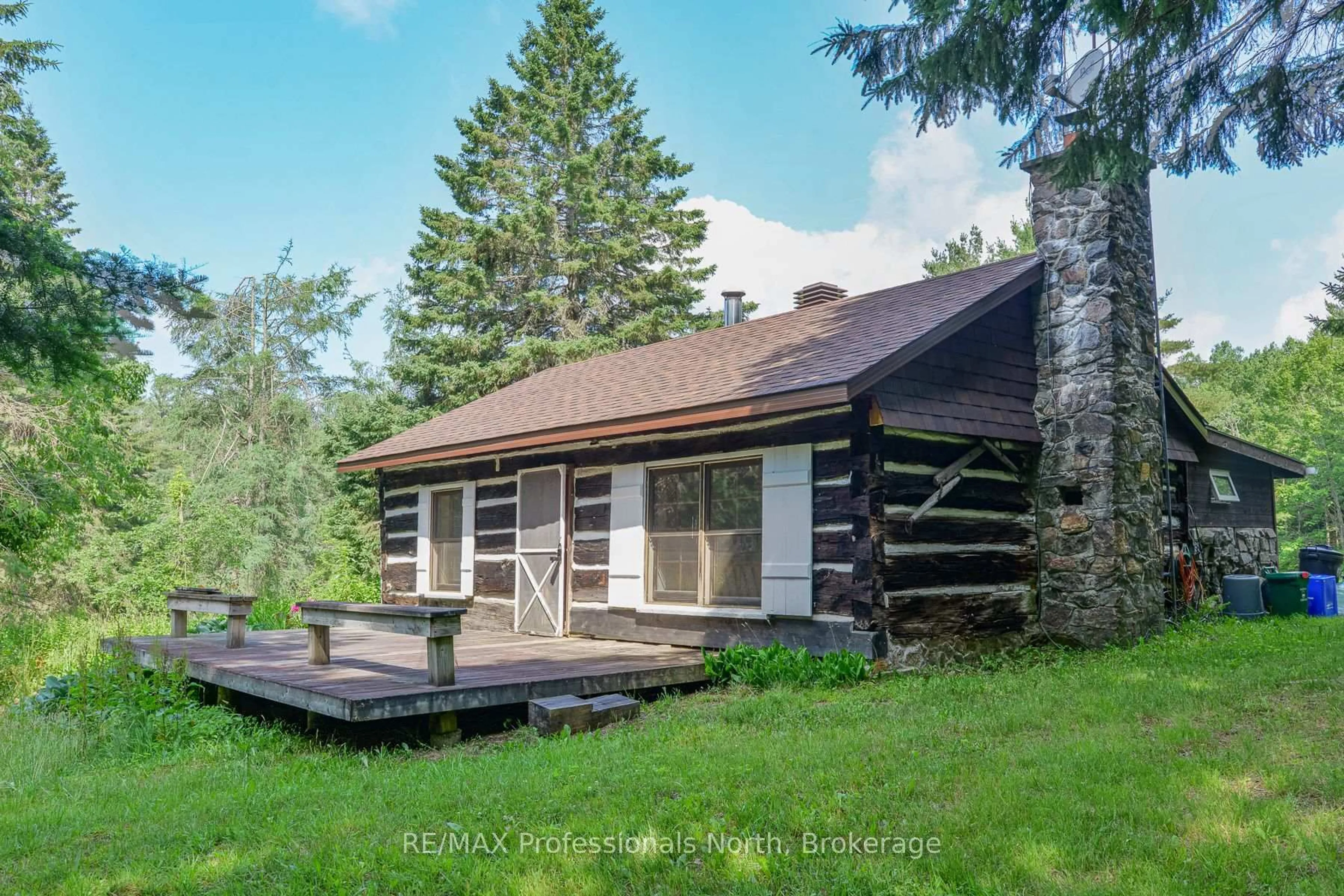 Unknown for 1005 Peterson Rd, Bracebridge Ontario P1L 1X1