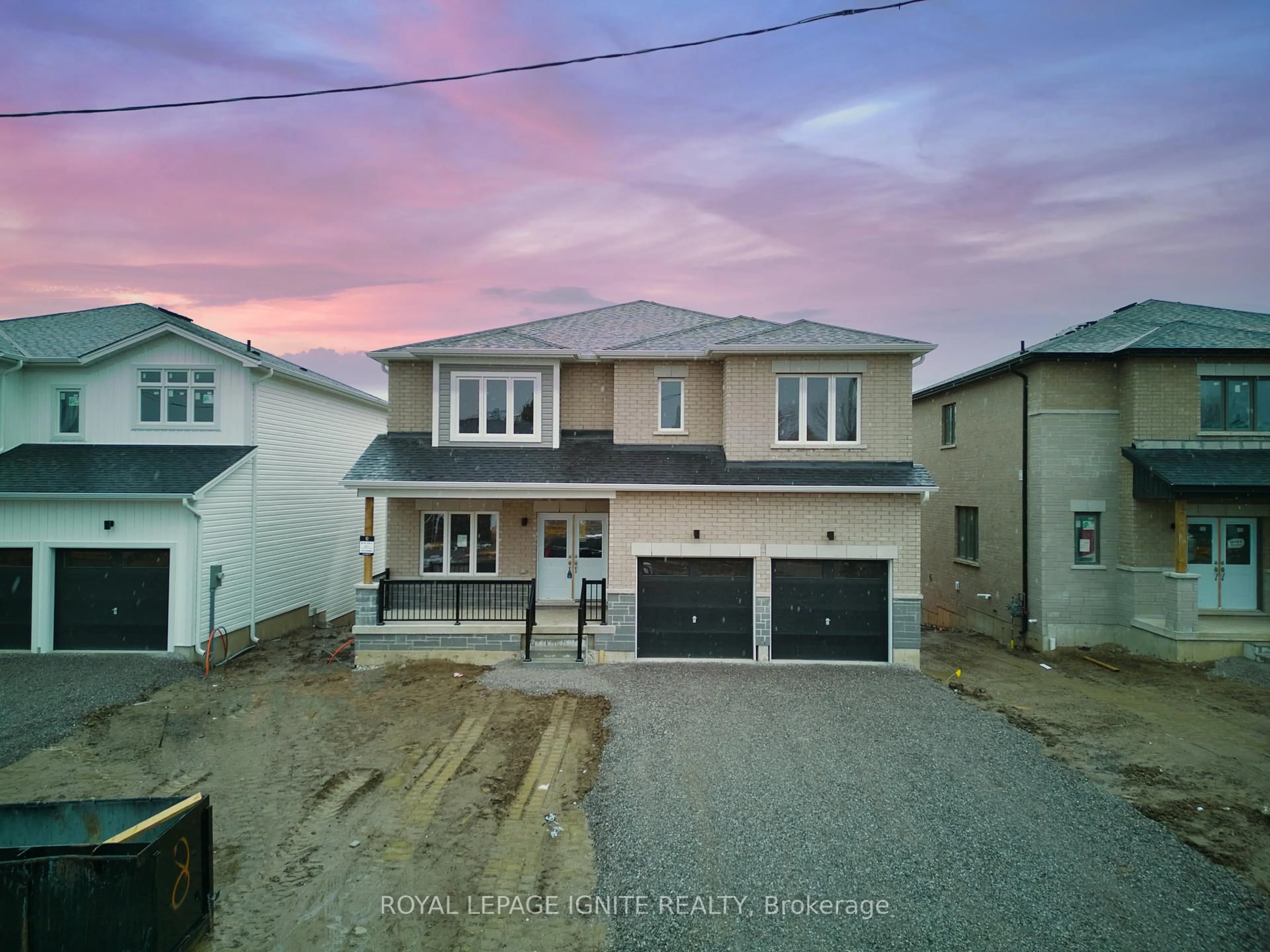 A pic from outside/outdoor area/front of a property/back of a property/a pic from drone, street for 19 Butternut Dr, Norfolk Ontario N3Y 0G8