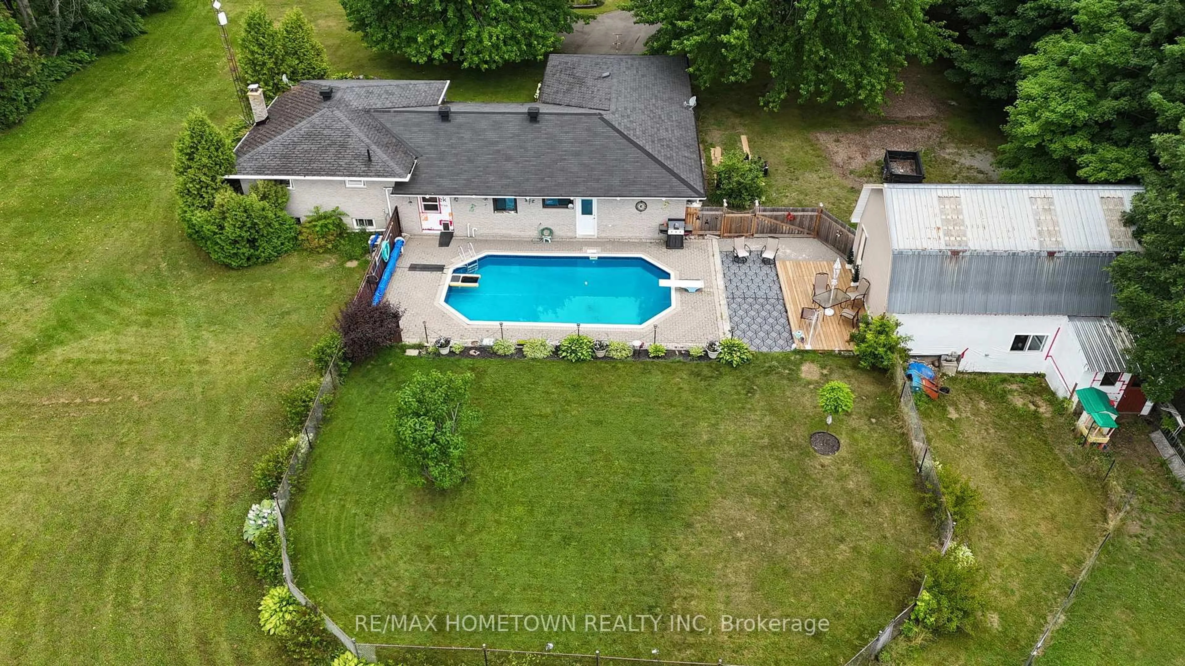 A pic from outside/outdoor area/front of a property/back of a property/a pic from drone, water/lake/river/ocean view for 3455 County Road 26 Rd, Augusta Ontario K0E 1T0