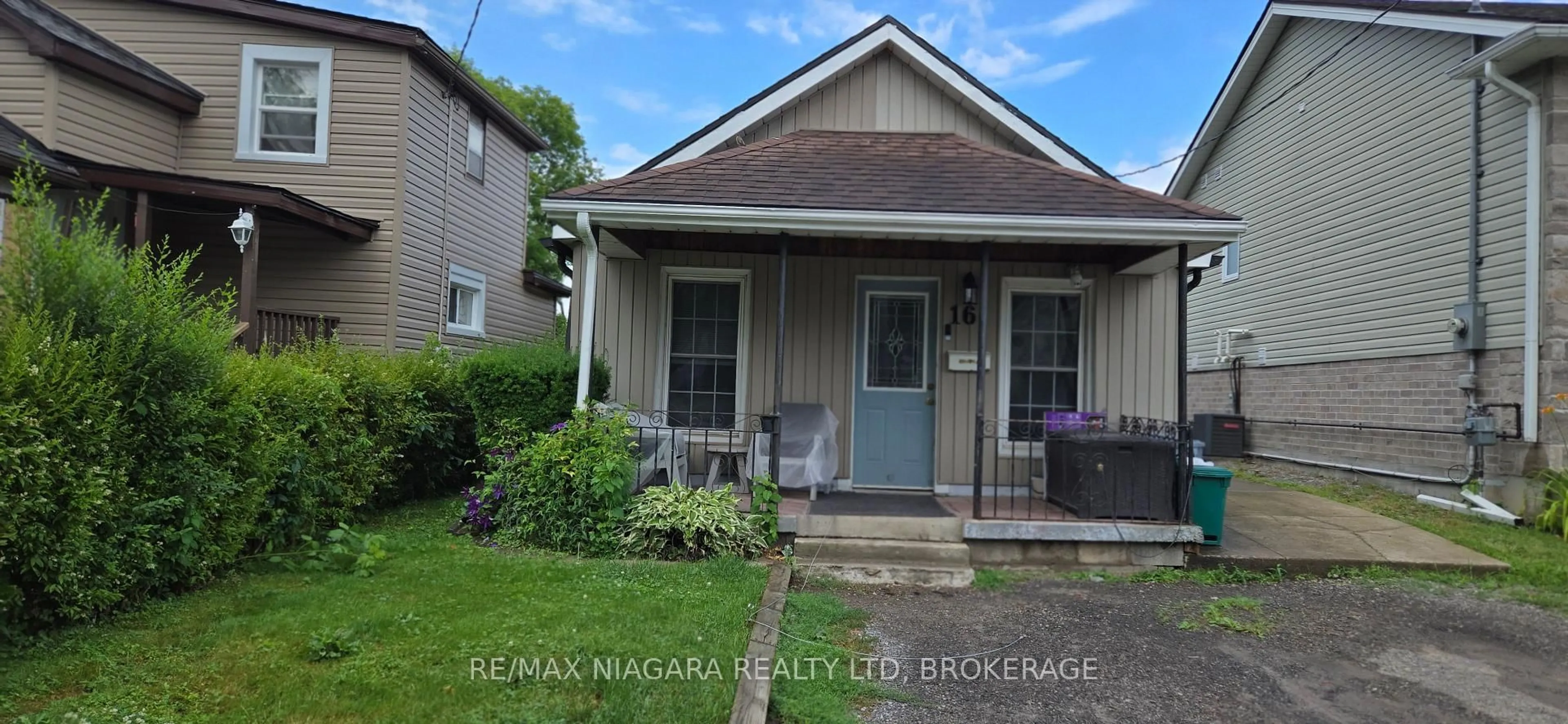 Unknown for 16 Churchill St, St. Catharines Ontario L2S 2P2