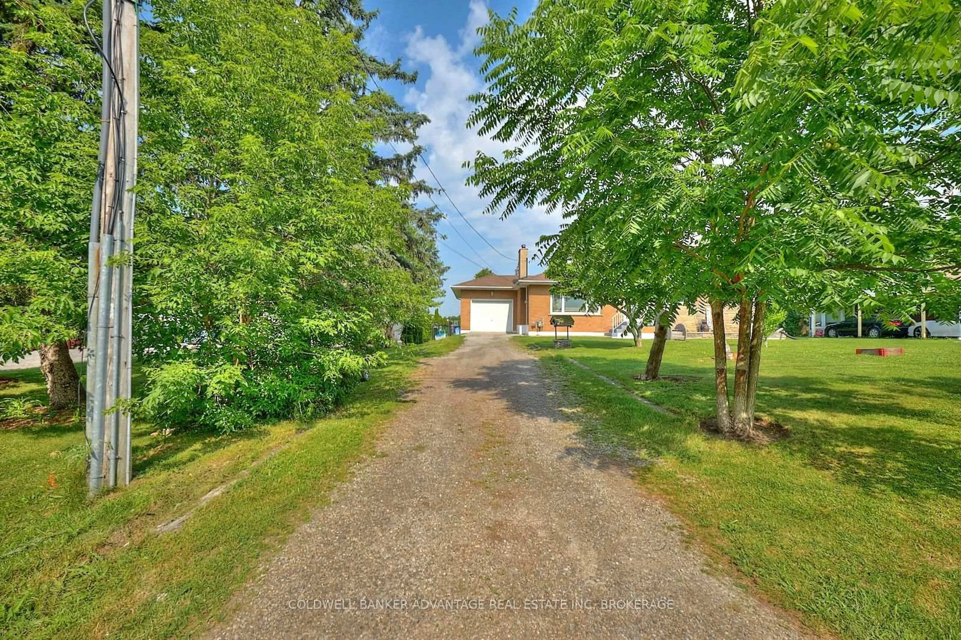 A pic from outside/outdoor area/front of a property/back of a property/a pic from drone, street for 3314 TRINITY CHURCH Rd, Hamilton Ontario L0R 1W0