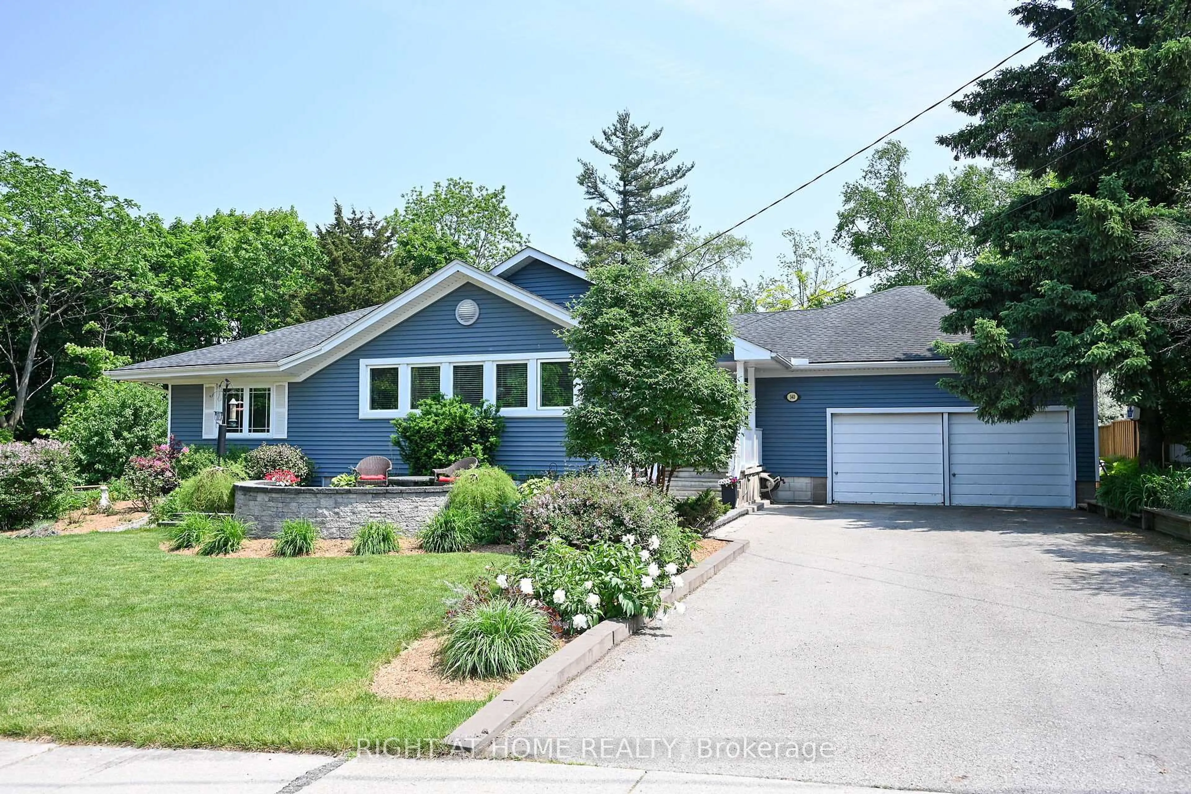Unknown for 140 Wellington St, Hamilton Ontario L0R 2H0