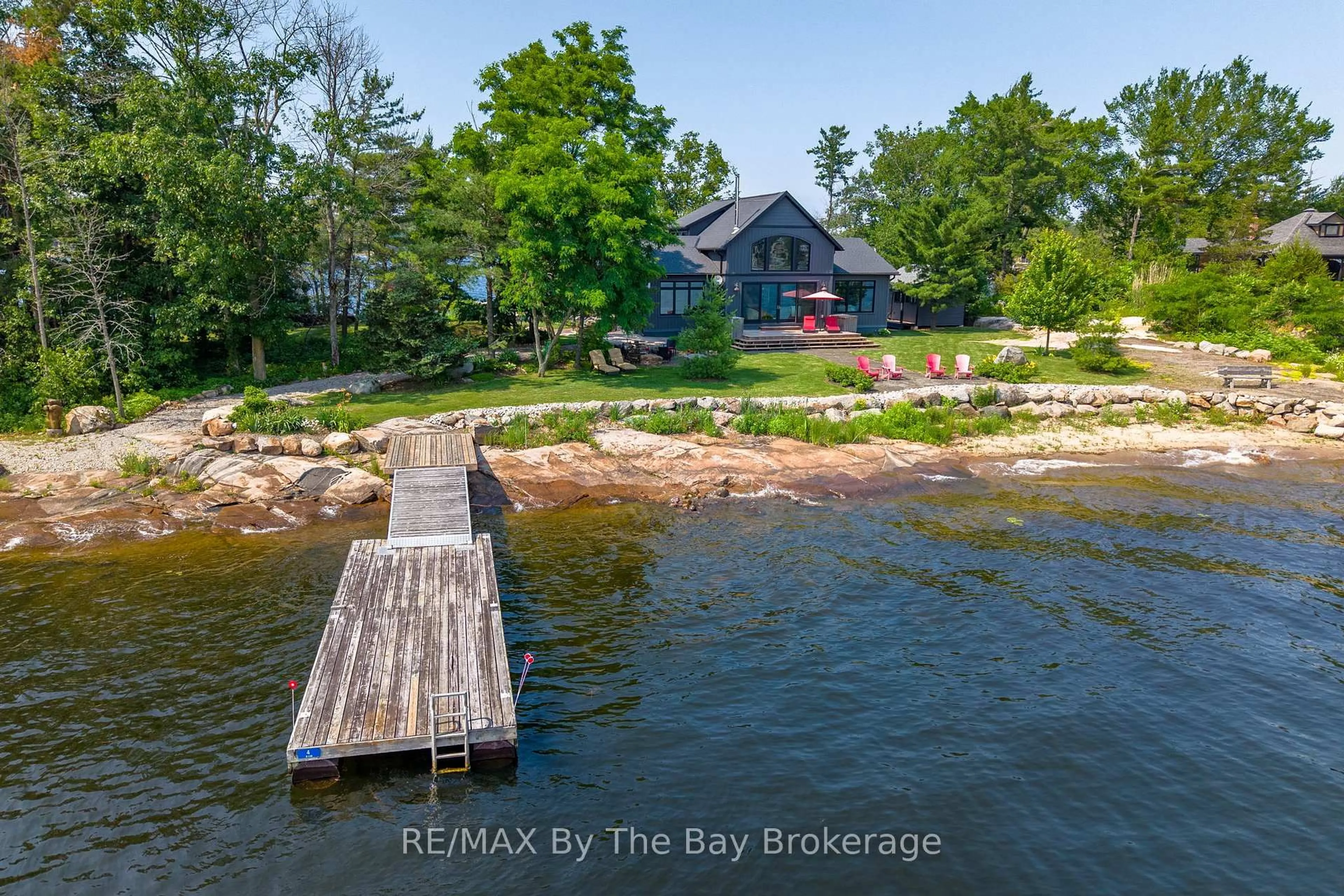 A pic from outside/outdoor area/front of a property/back of a property/a pic from drone, water/lake/river/ocean view for 4 Island 800, Georgian Bay Ontario P0E 1E0