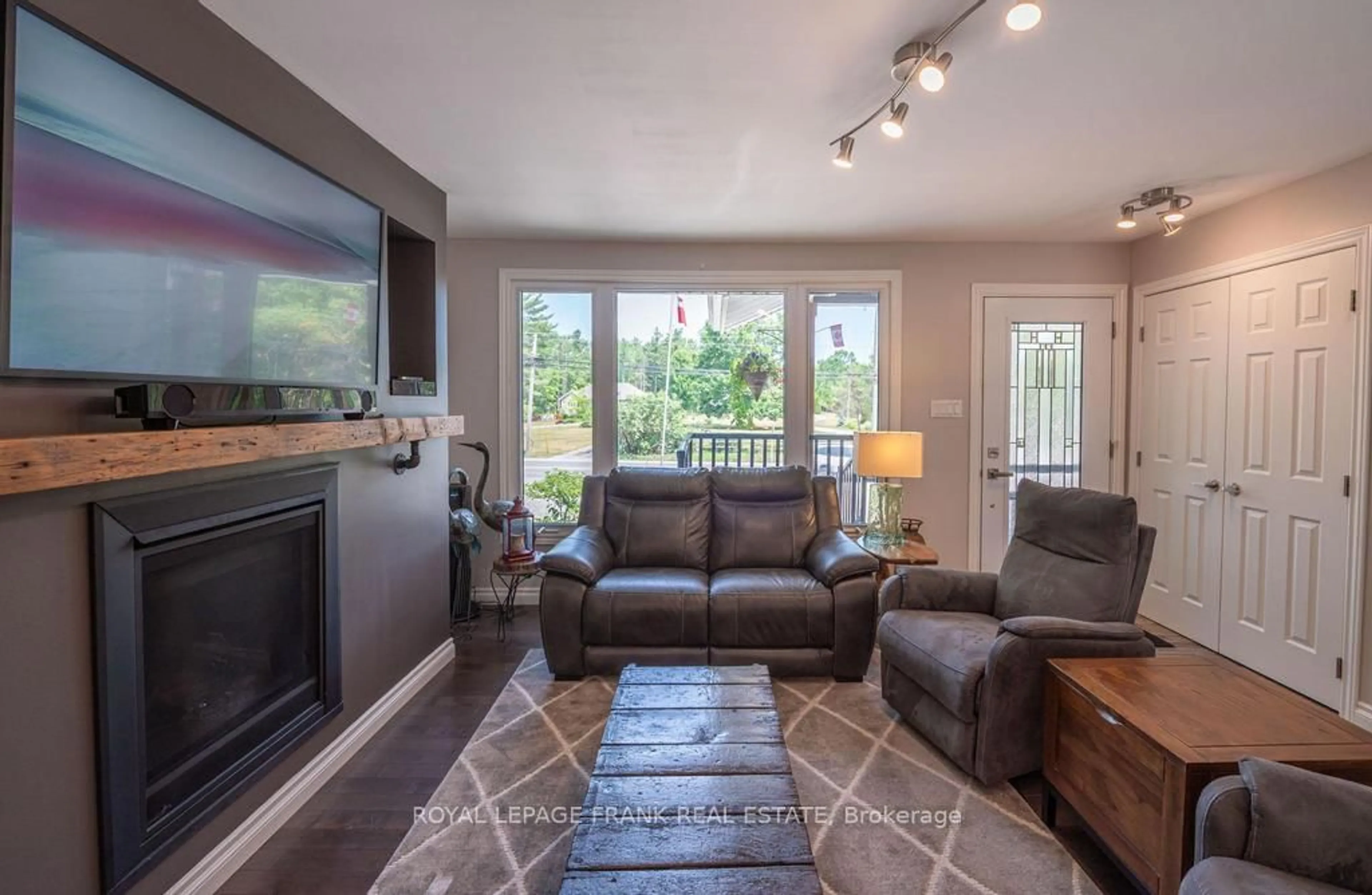 Living room with furniture, unknown for 1746 Lakehurst Rd, Trent Lakes Ontario K0L 1J0