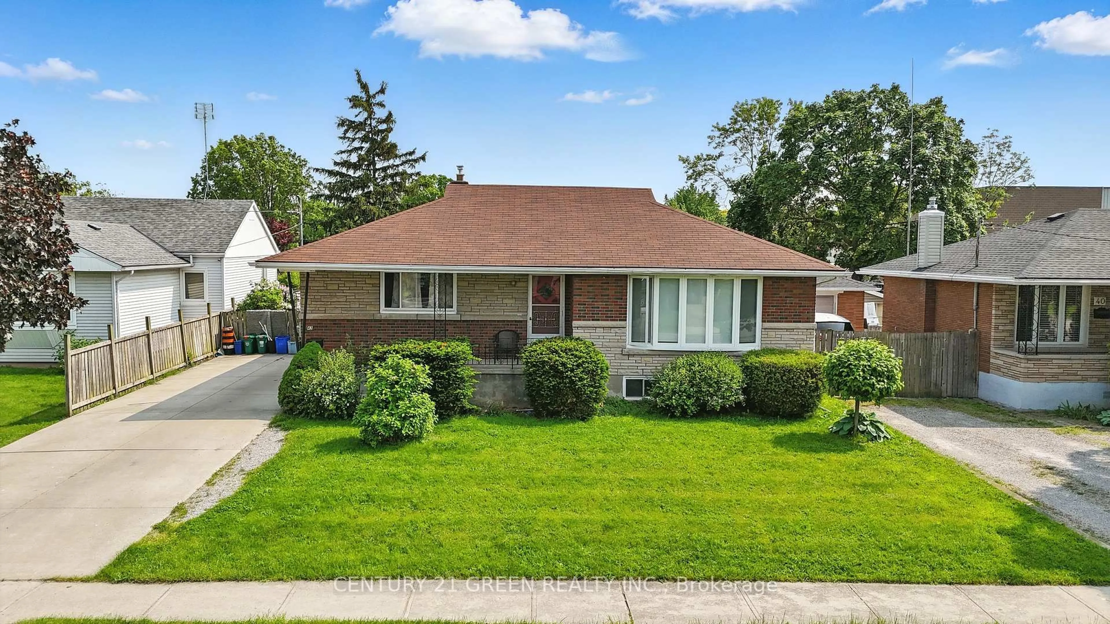 Unknown for 42 Bloomfield Ave, St. Catharines Ontario L2P 1X3