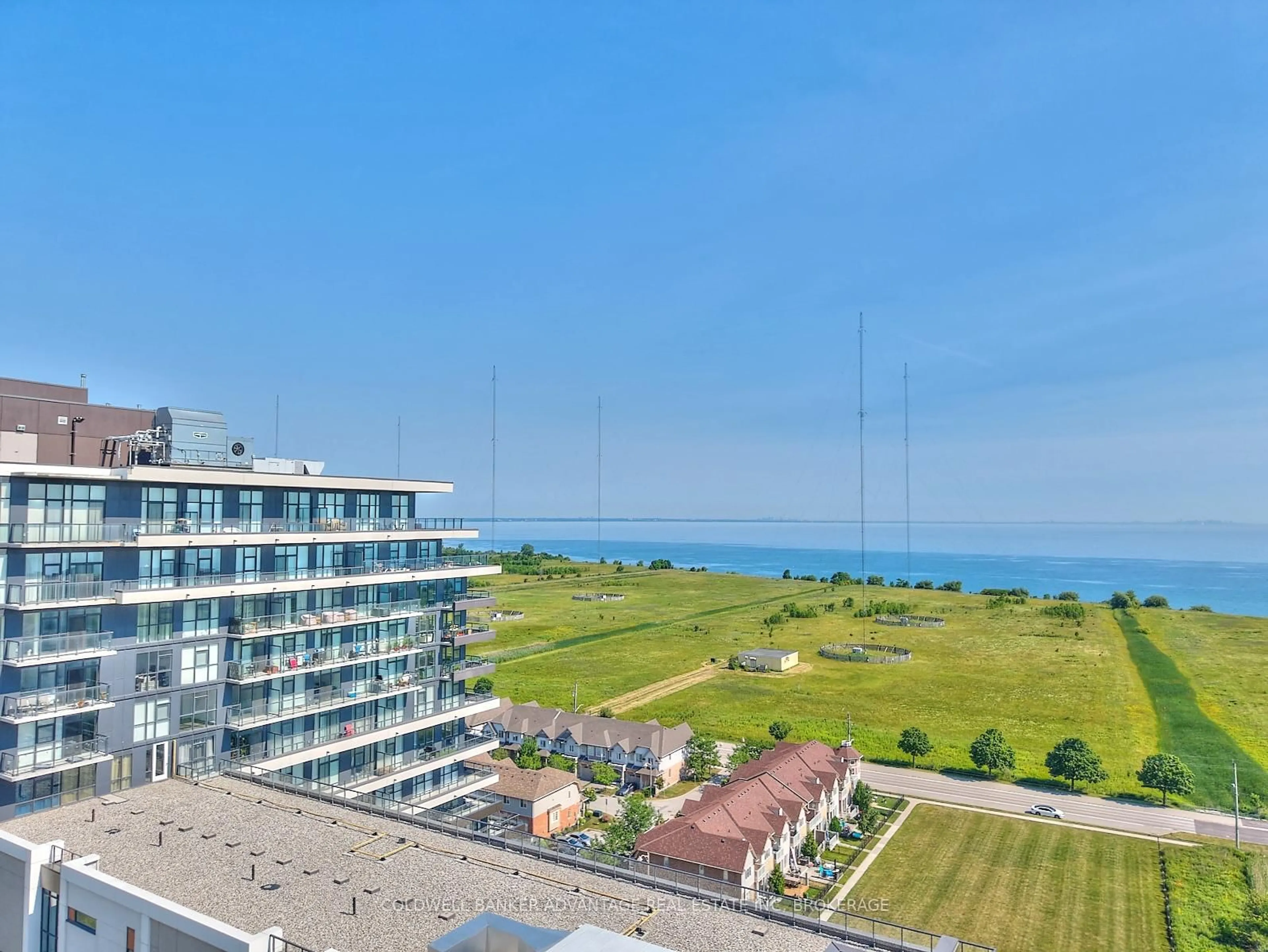 A pic from outside/outdoor area/front of a property/back of a property/a pic from drone, water/lake/river/ocean view for 550 North Service Rd #610, Grimsby Ontario L3M 0H9