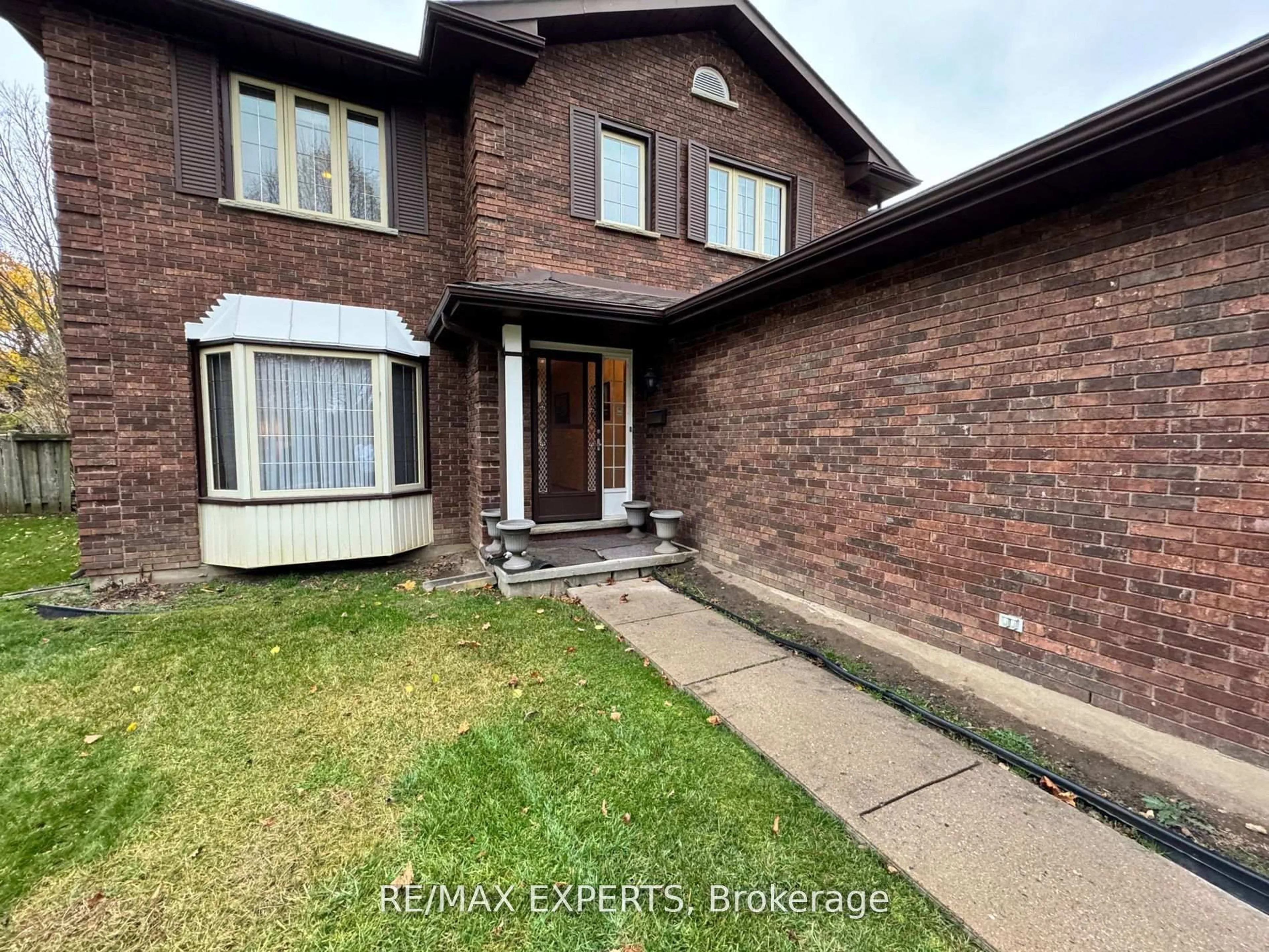 Home with brick exterior material, street for 75 Wendy Cres, London North Ontario N5X 3J7