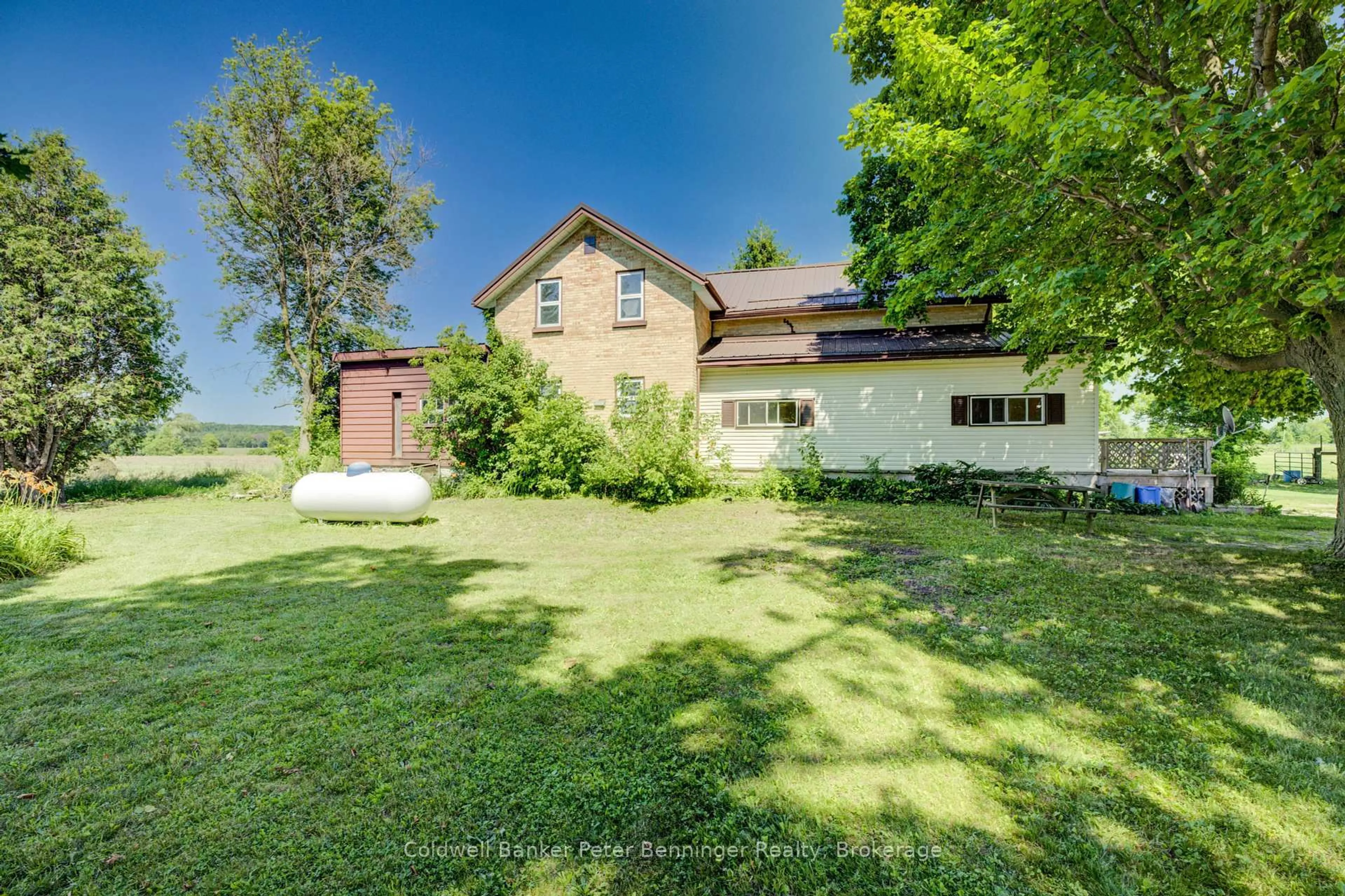 A pic from outside/outdoor area/front of a property/back of a property/a pic from drone, building for 012875 Grey Rd 10 Rd, West Grey Ontario N4N 3B8