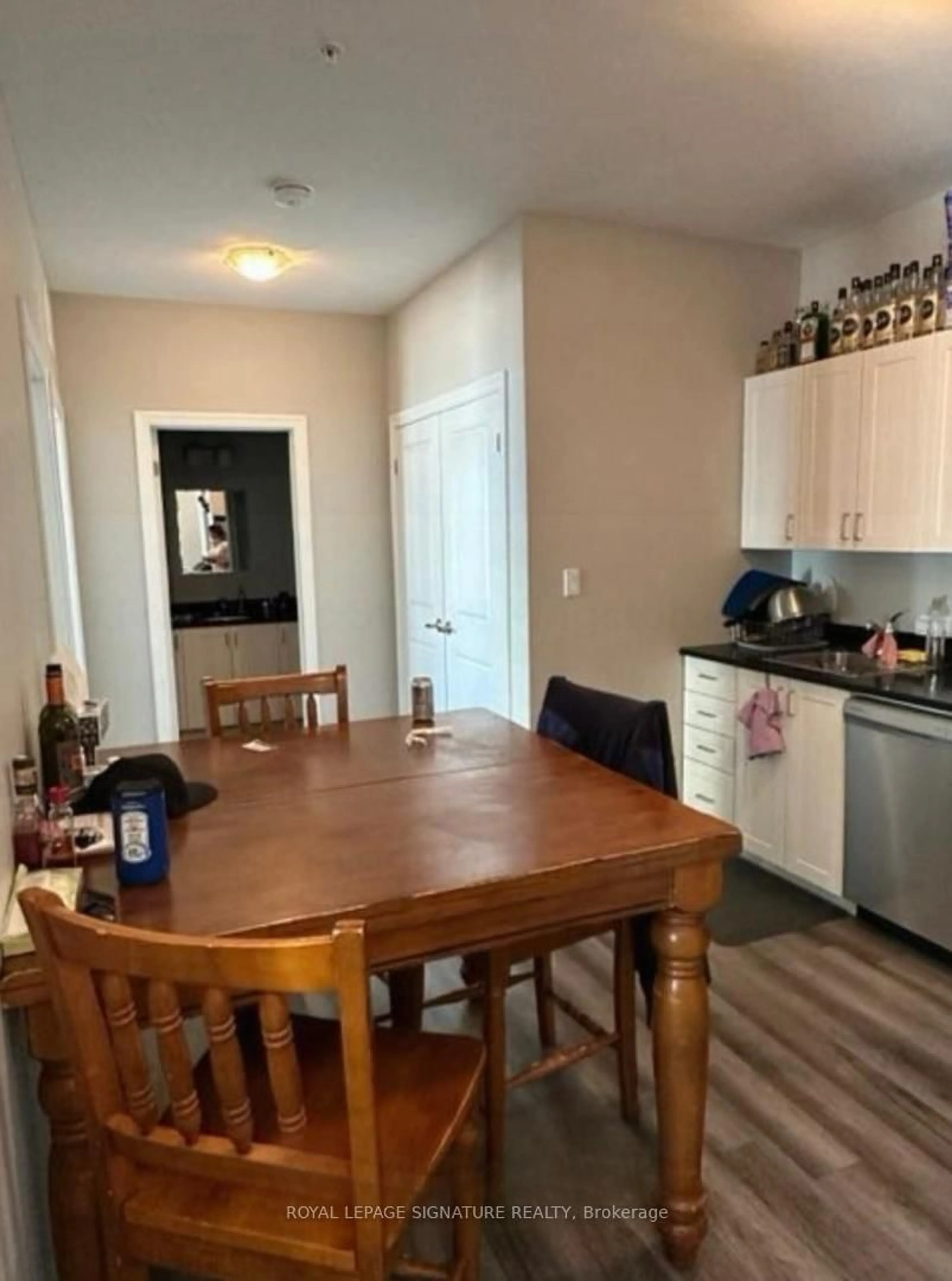 A pic of a room for 501 frontenec St #218, Kingston Ontario K7K 4L9