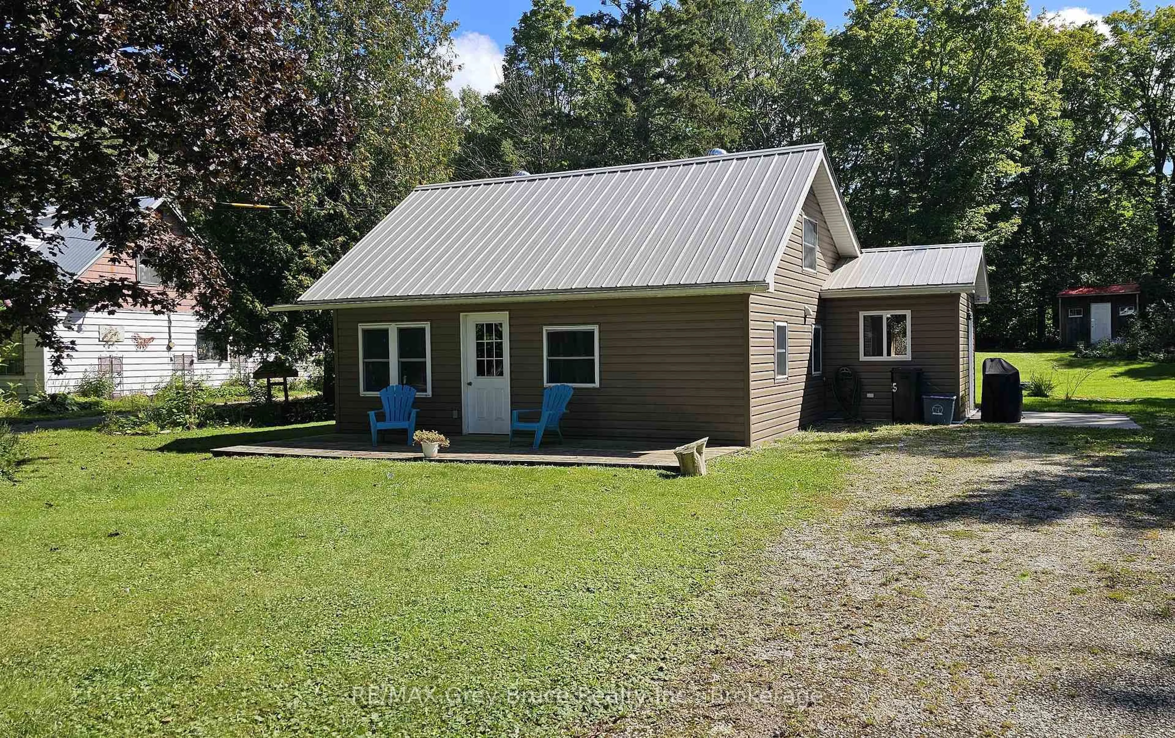 Unknown for 549 Stokes Bay Rd, Northern Bruce Peninsula Ontario N0H 1W0