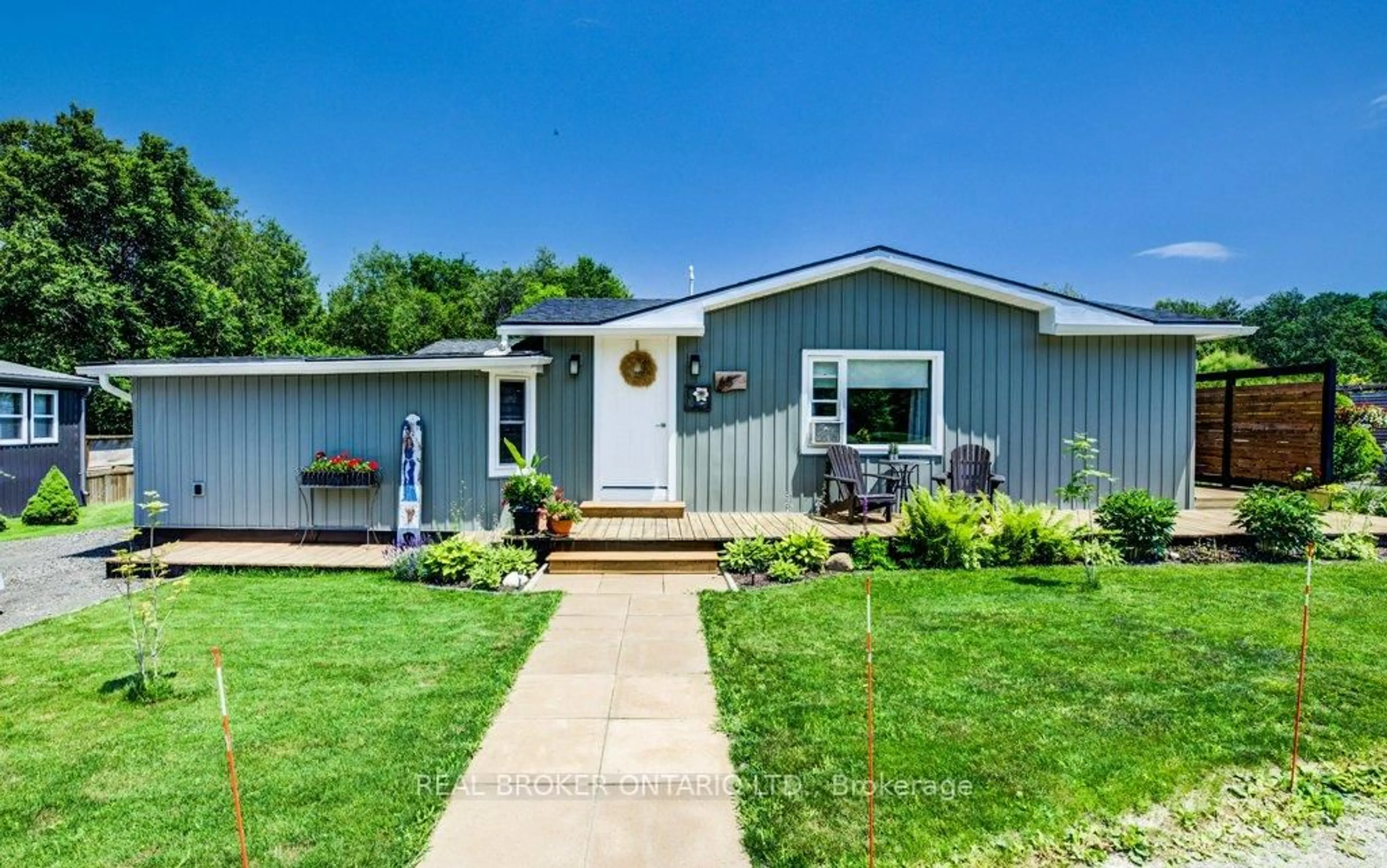 Home with vinyl exterior material, street for 495856 10TH Line #65, East Zorra-Tavistock Ontario N4S 7V7