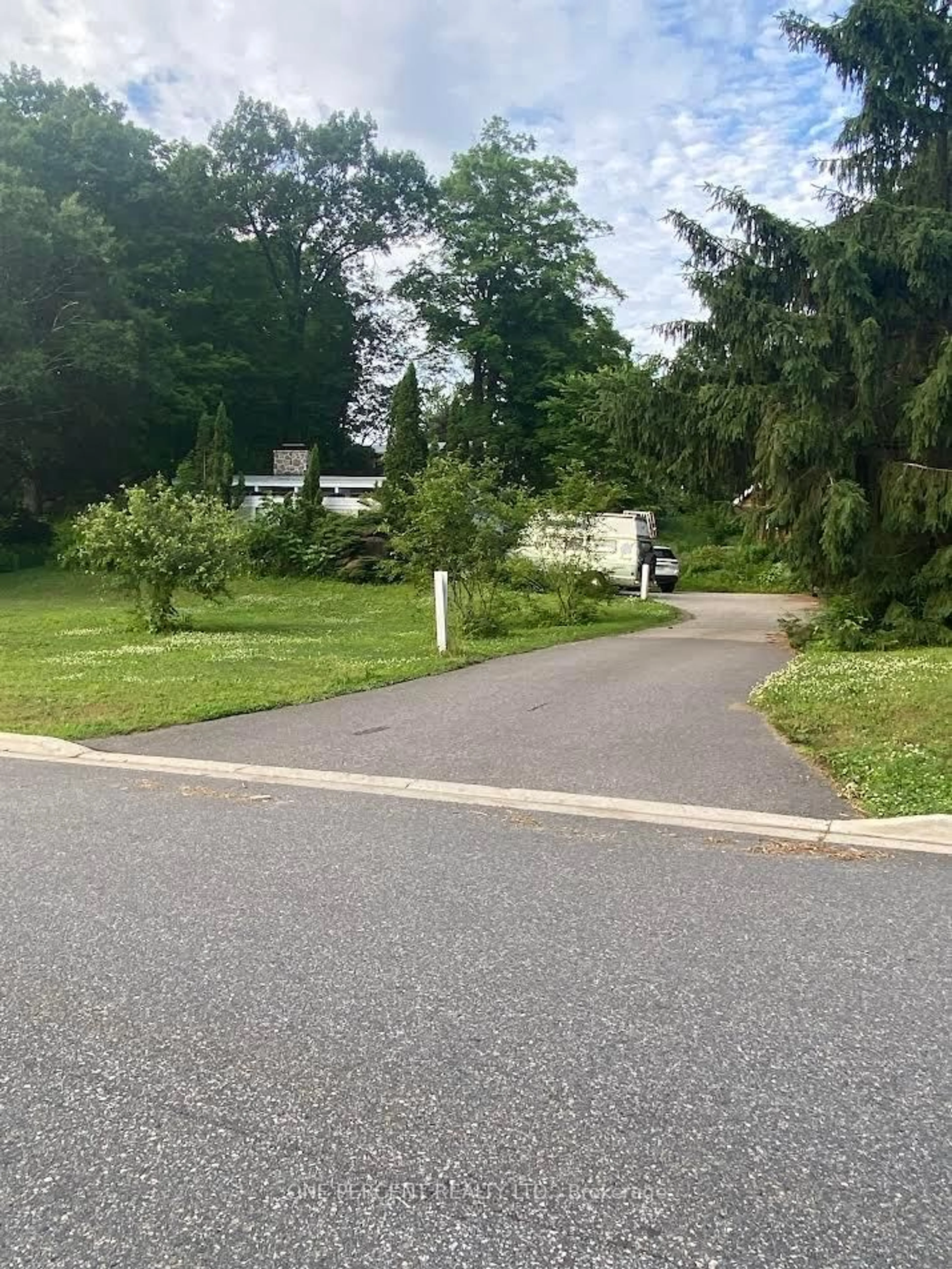 Unknown for 340 Greavette St, Gravenhurst Ontario P1P 1G6